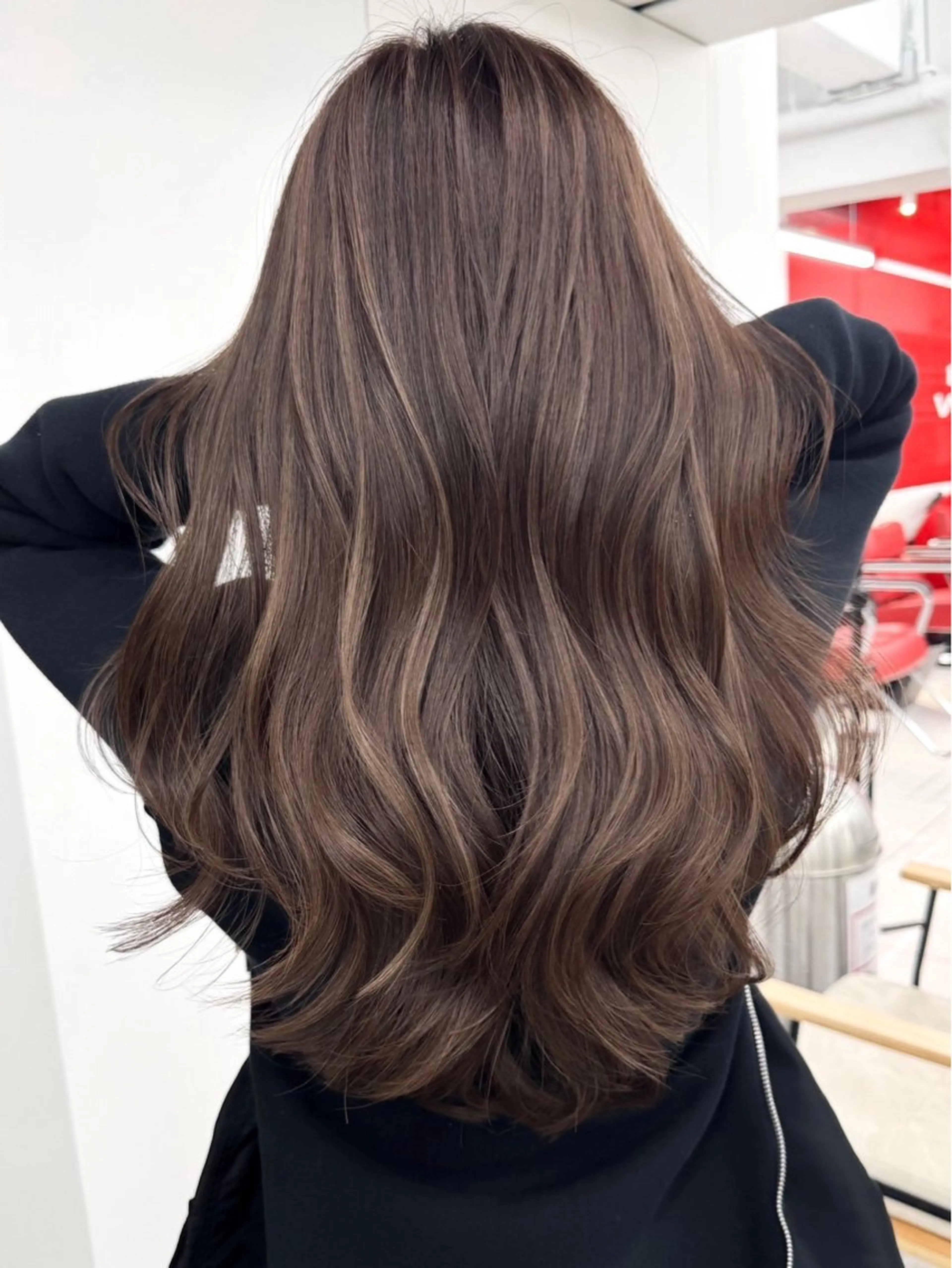 ハイライトカラー＋髪質改善トリートメントの写真