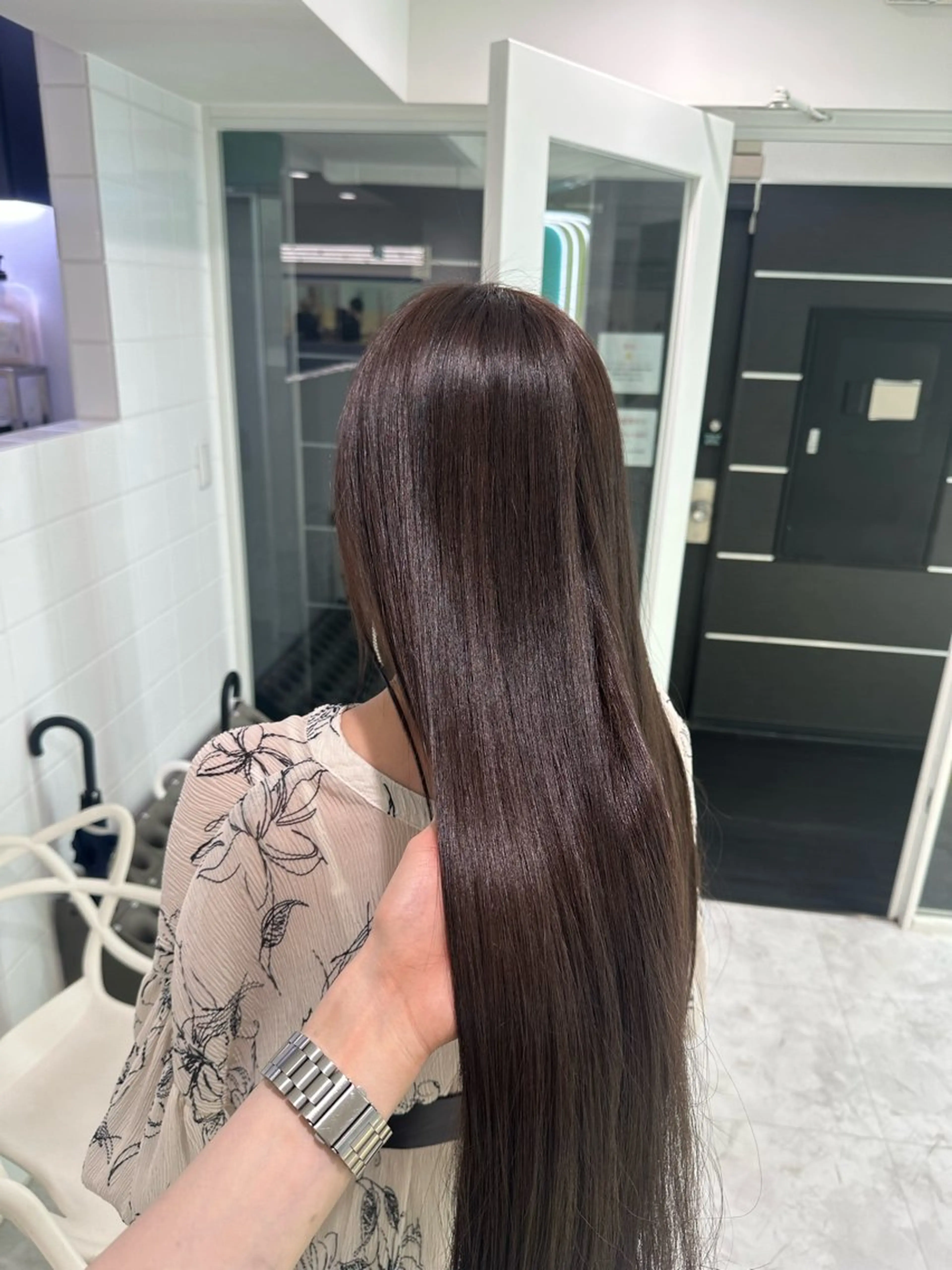 ロング 肌なじみベージュ 🦋azu🦋のヘアスタイル