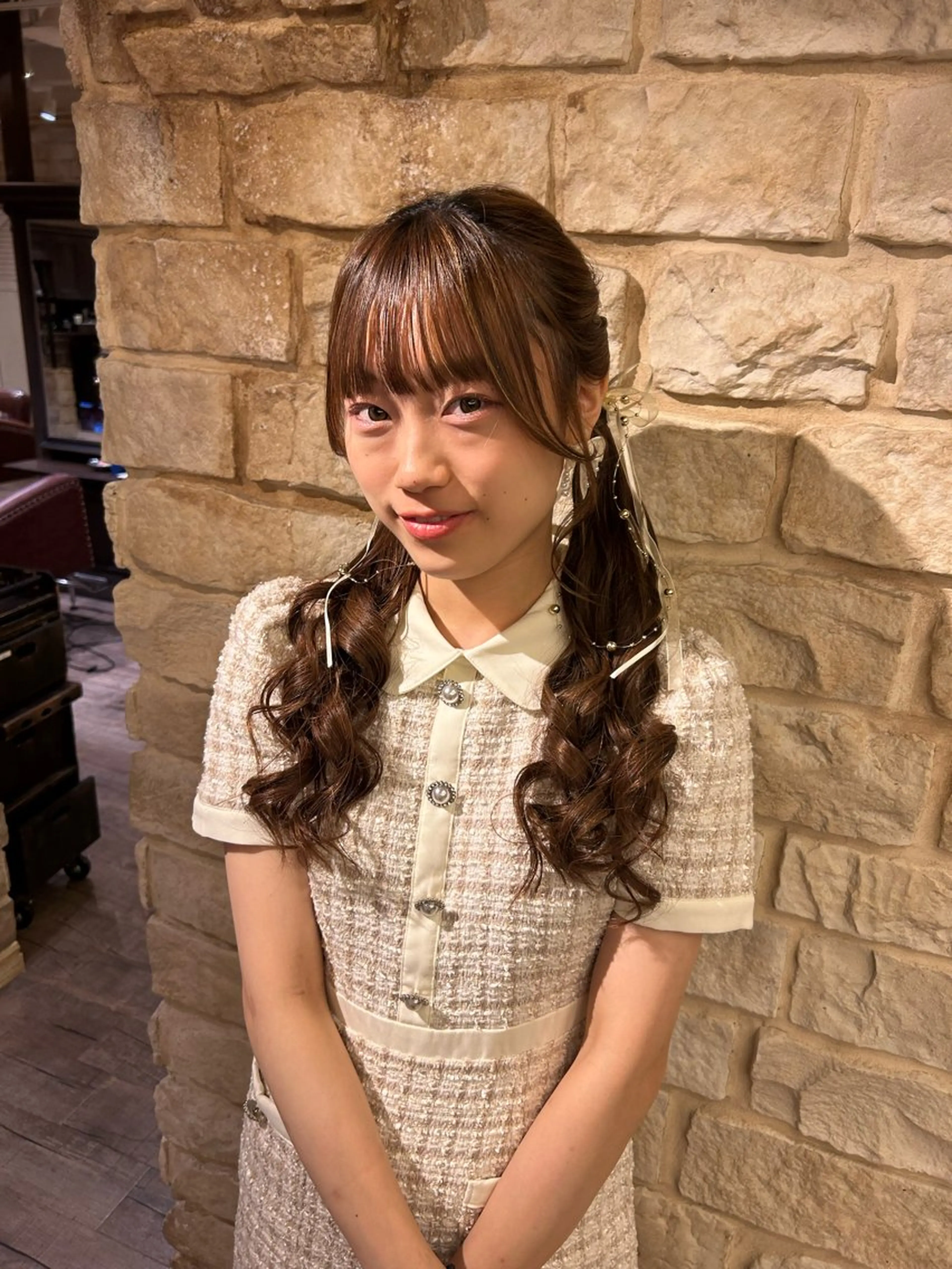 ロング ヘアアレンジ Mei /オリーブ カラー/アレンジのヘアスタイル