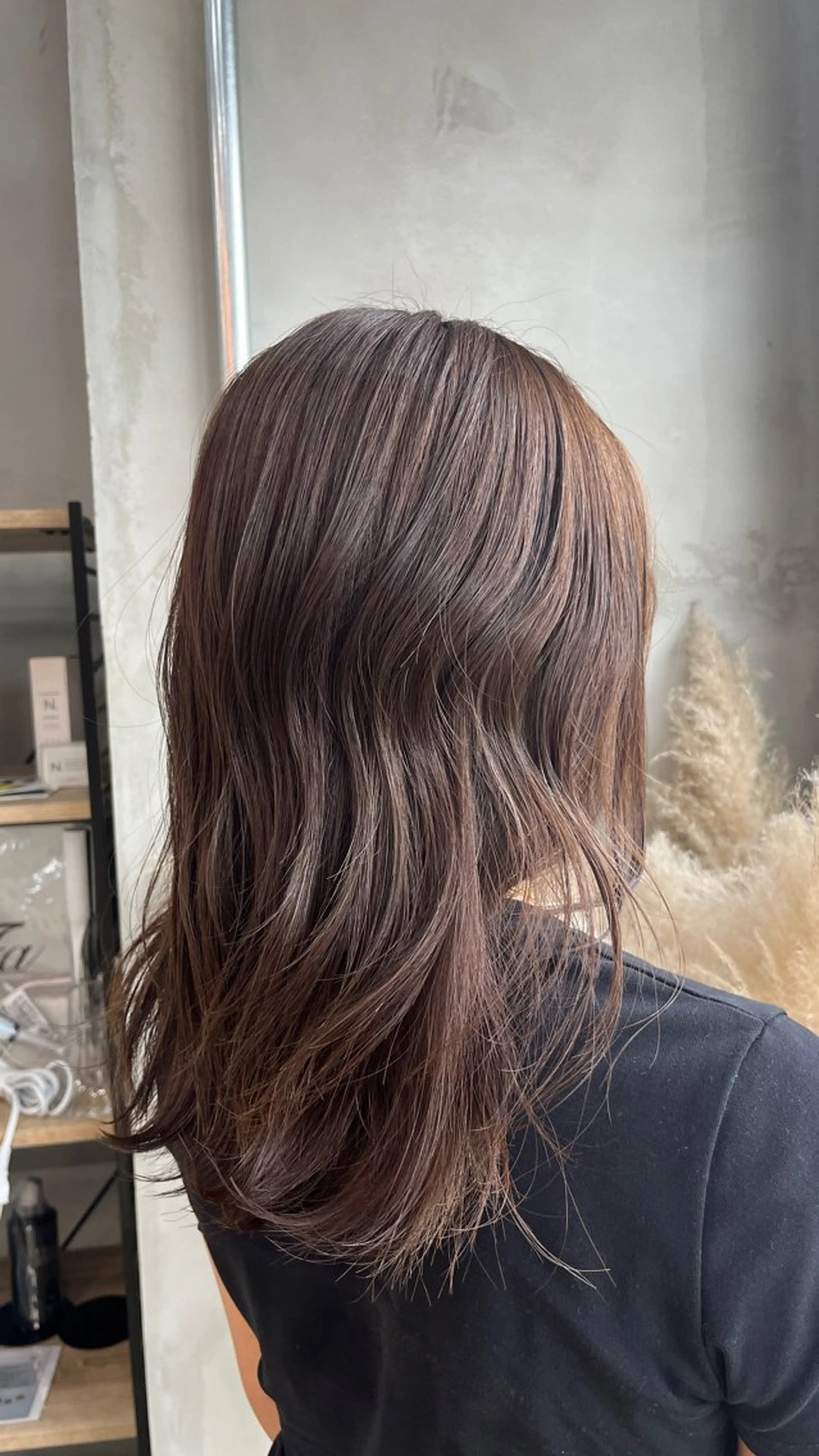 カラー 田中 萌のヘアスタイル