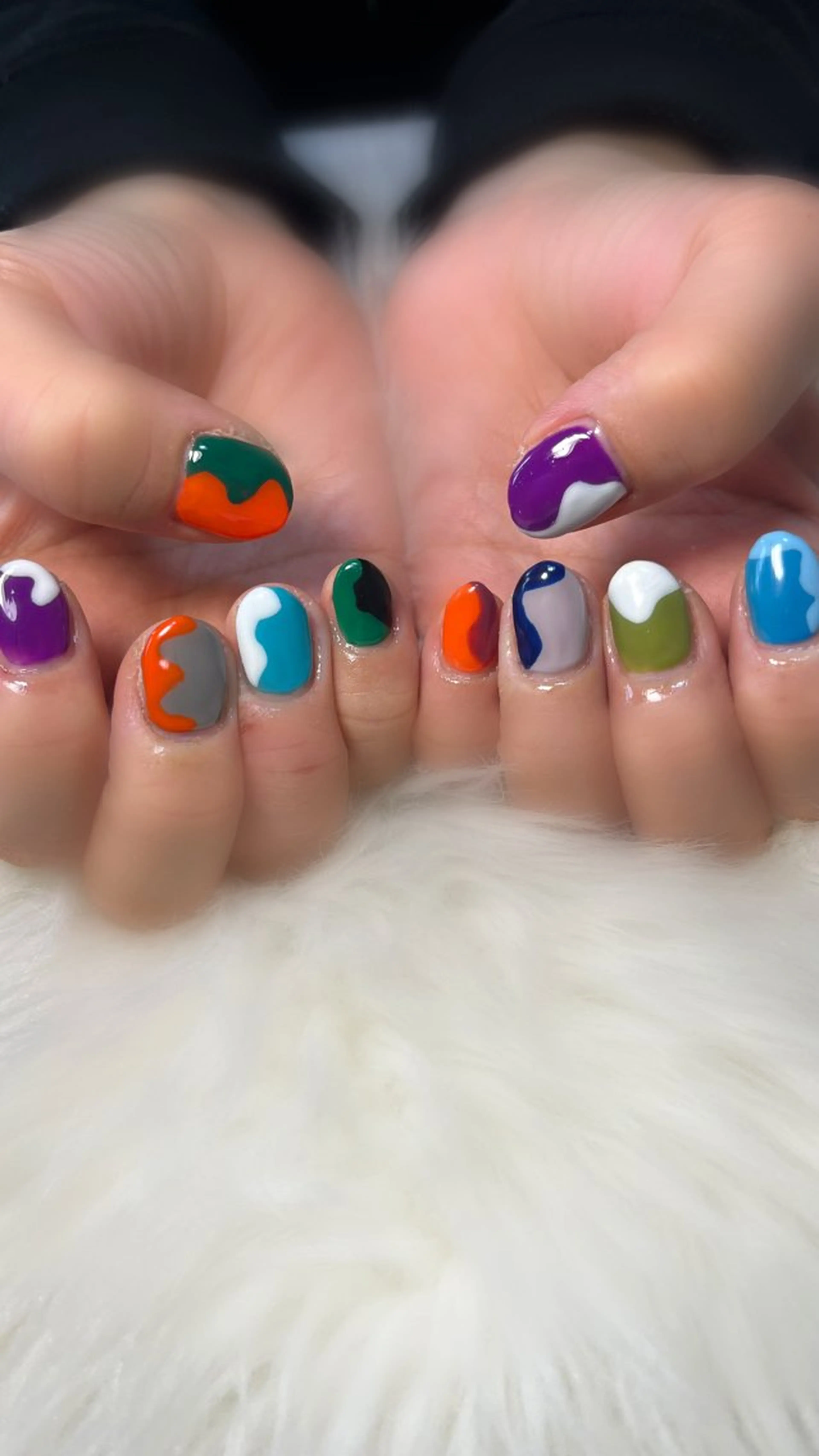 ネイル ハンドネイル Rureri .のネイルデザイン