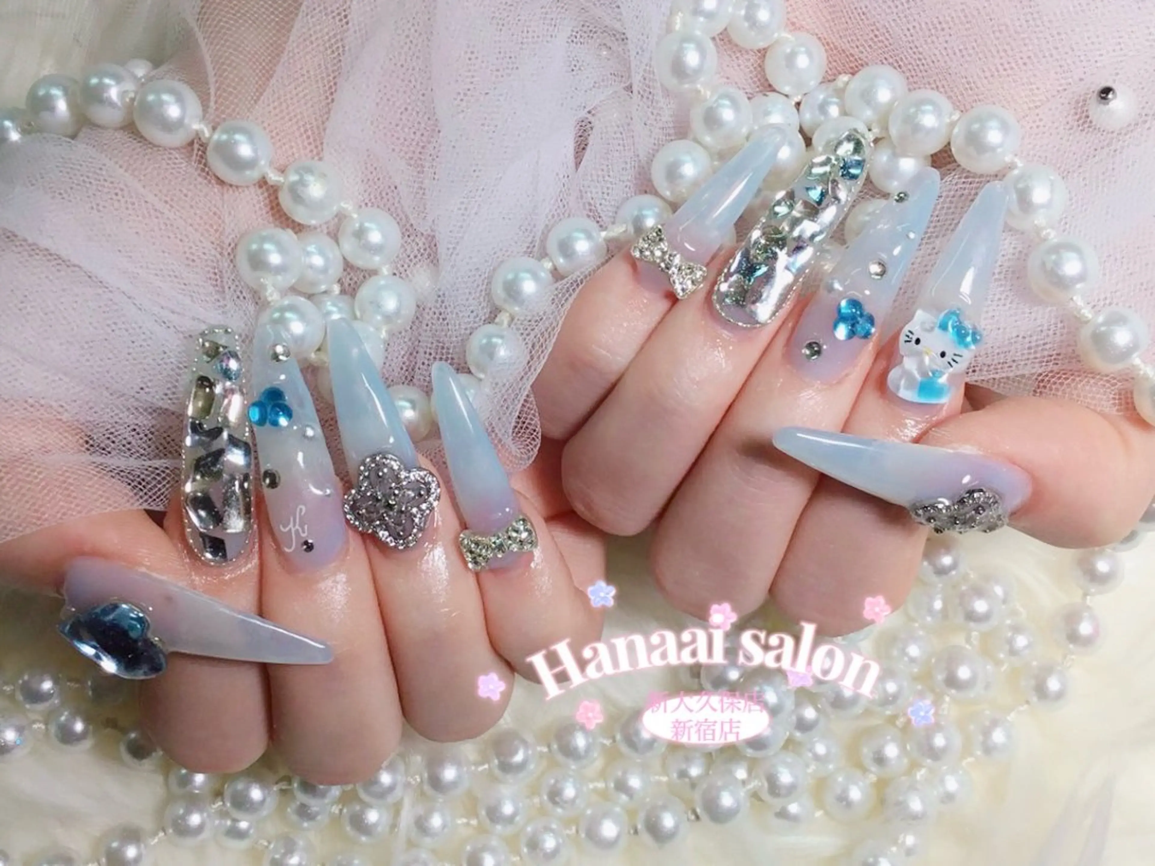 セミロング ハンドネイル Hanaai Salon新宿店のネイルデザイン