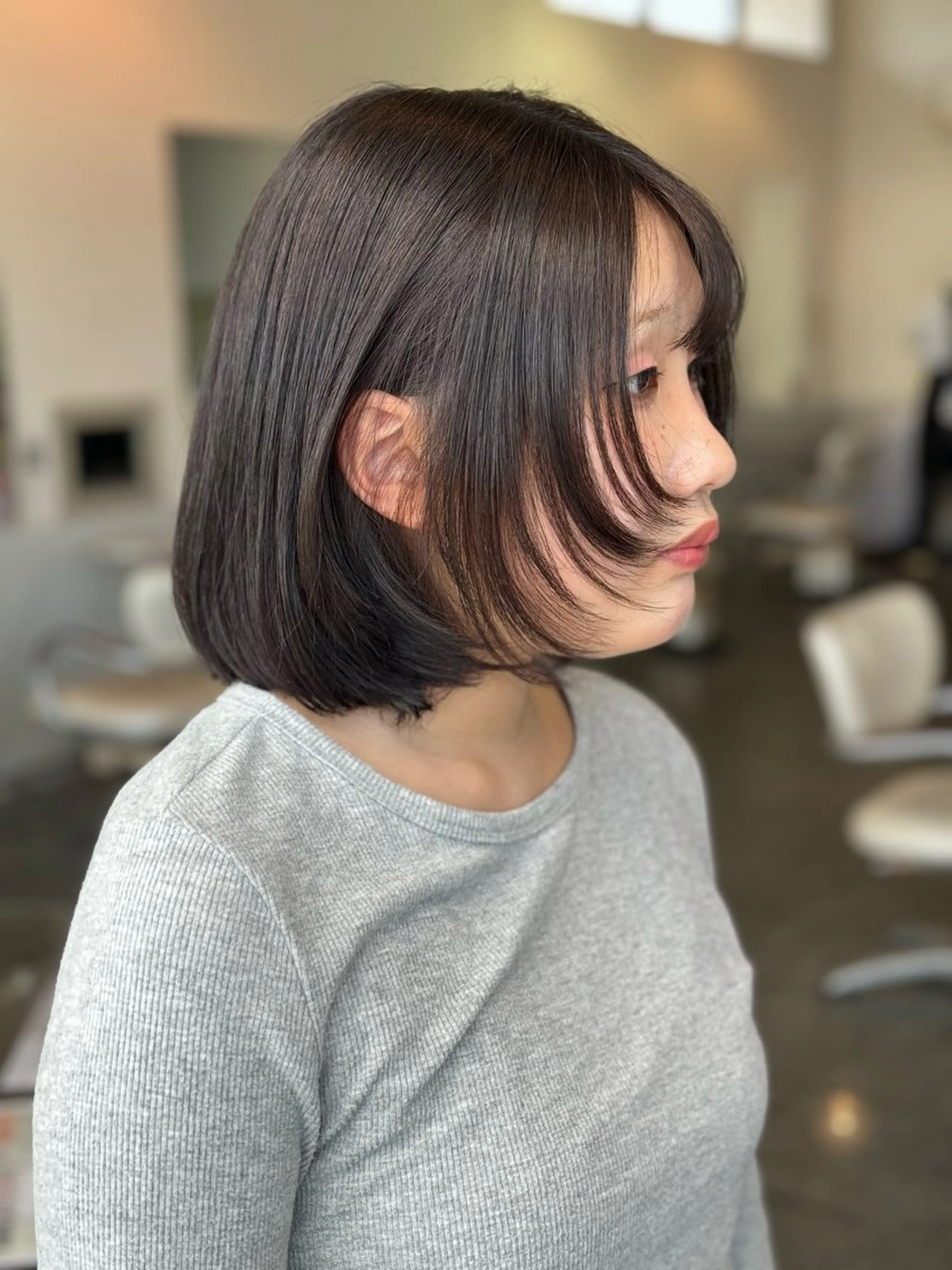 ショート カラー ボブレイヤー ダークグレー ダークグレージュ グレージュ ボブ カット ヘアカラー トリートメント 🫧ヒシダアキ /taboo🫧のヘアスタイル