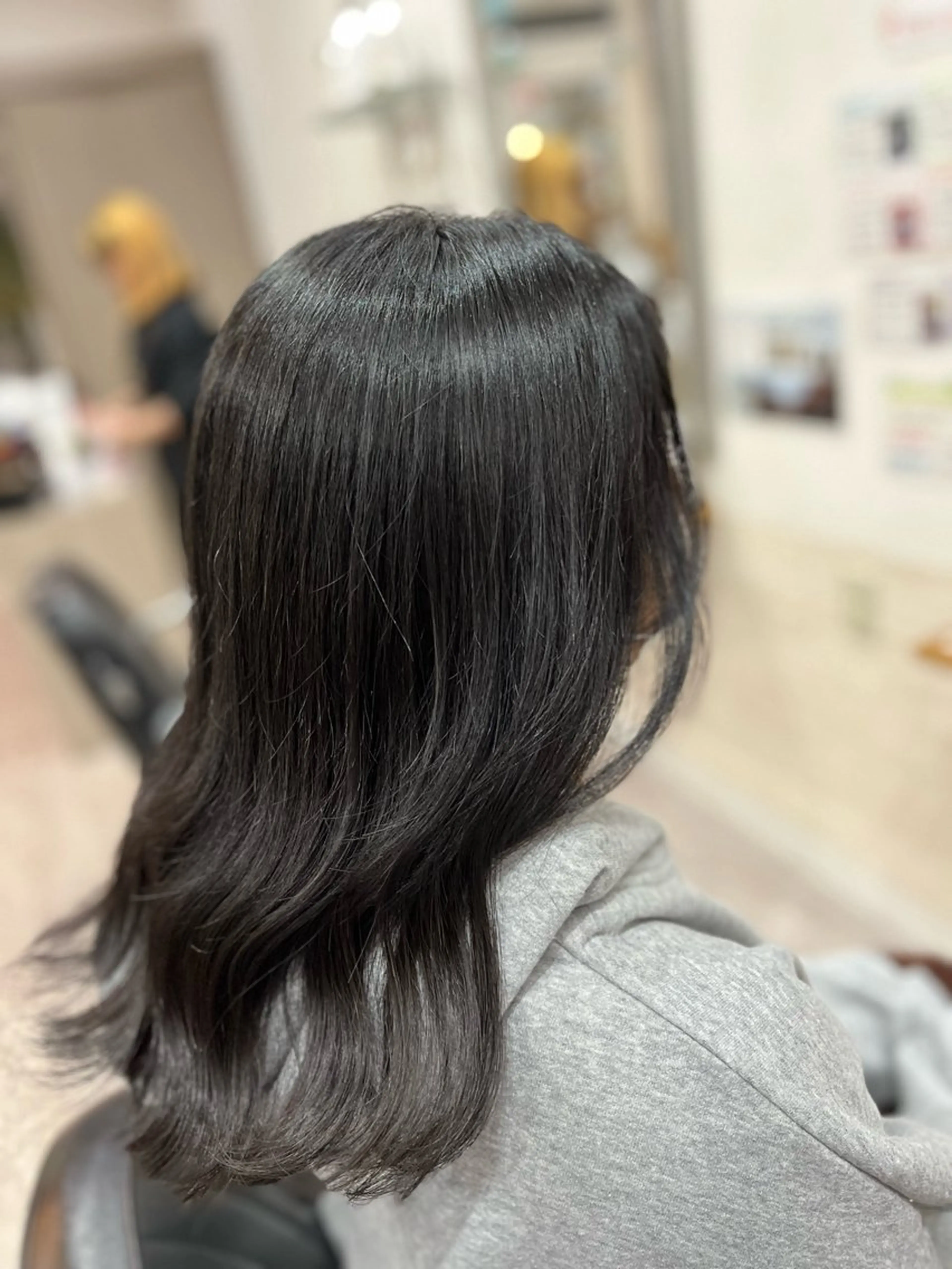 ロング 艶髪🥣透明感カラー 🫧前田奈津実のヘアスタイル