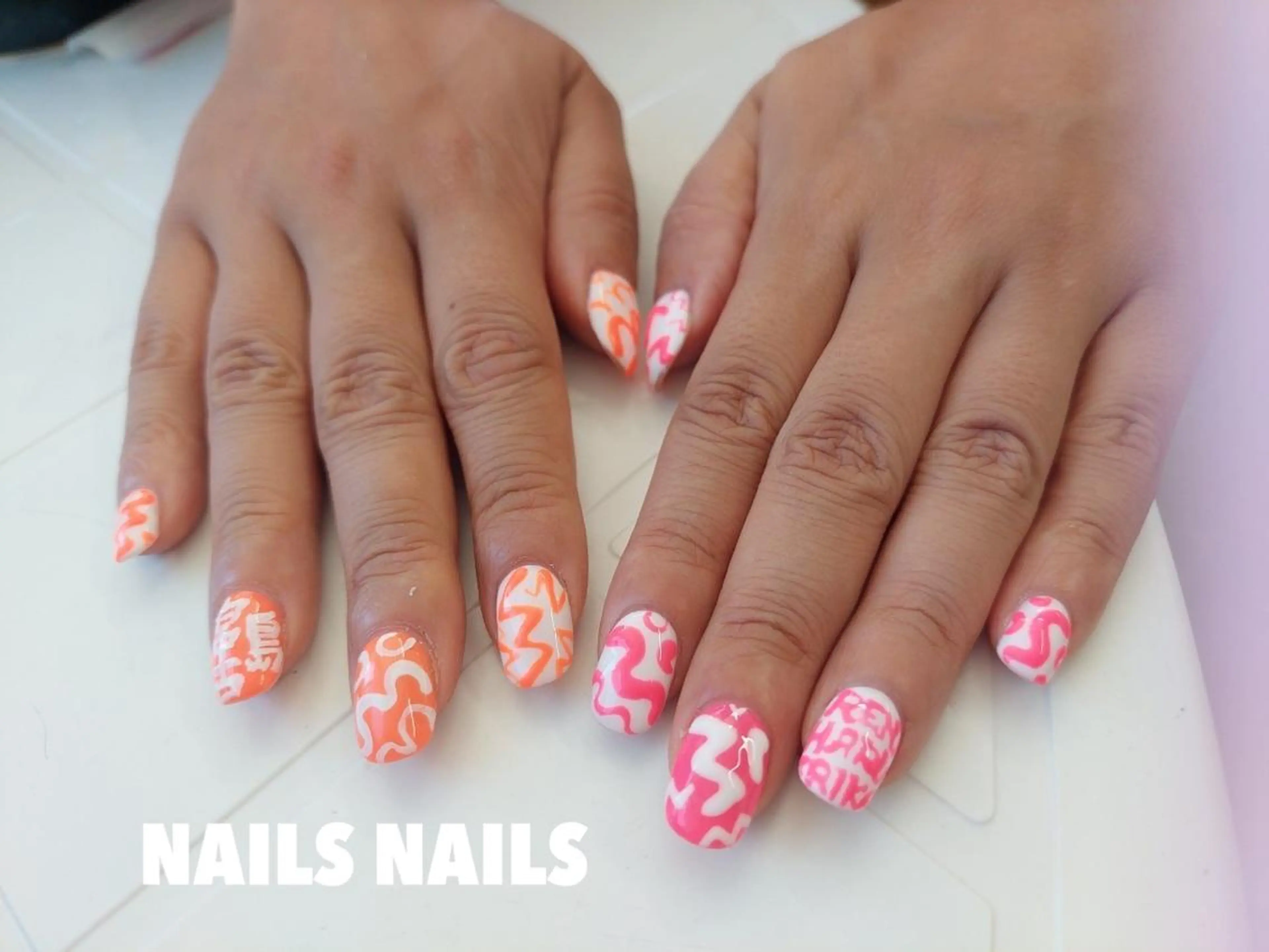 ネイル ジェルネイル 夏ネイル ハンドネイル NAILSNAILS ERIKAのネイルデザイン