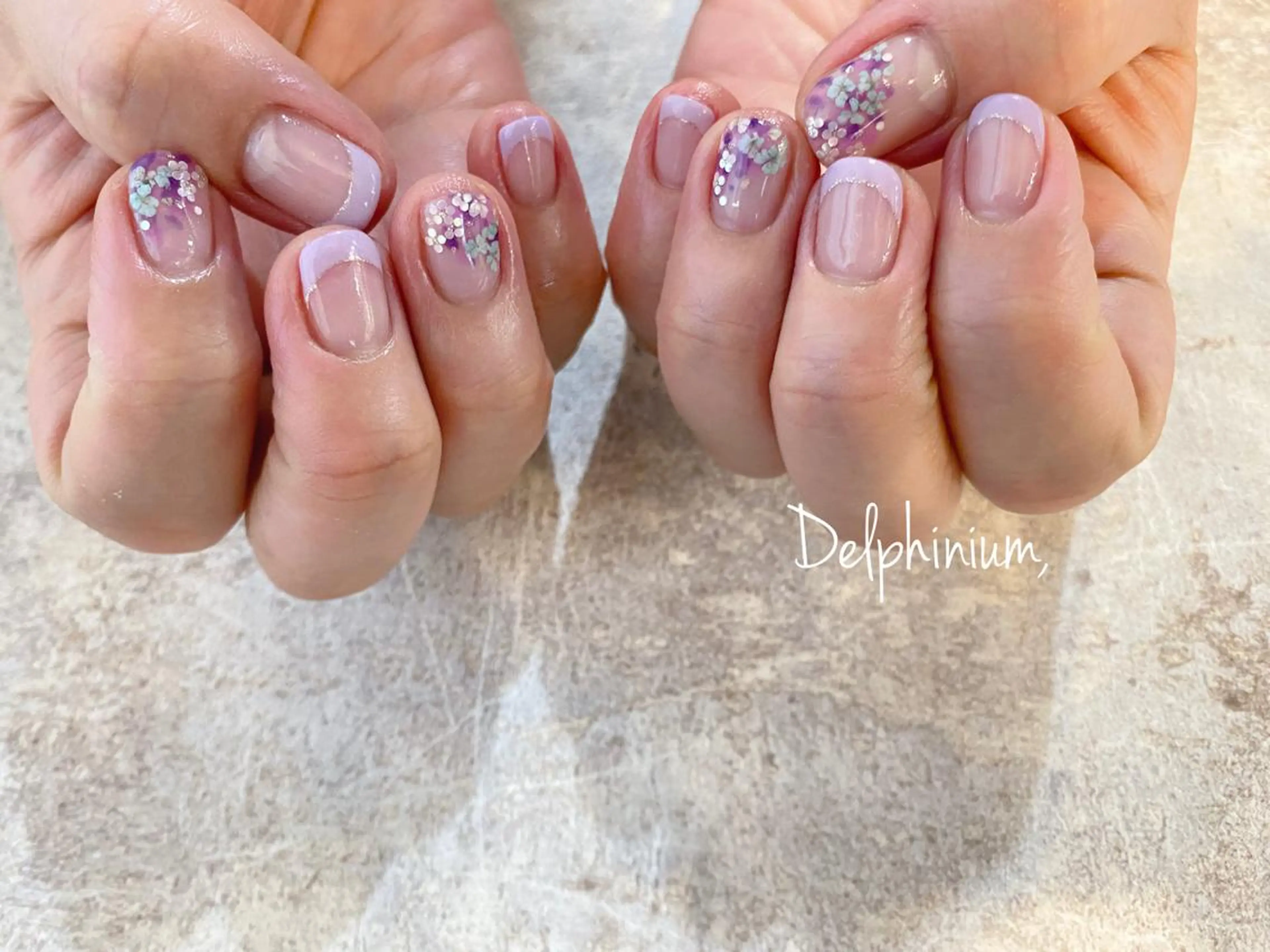 ネイル ハンドネイル 岡本 友恵のネイルデザイン