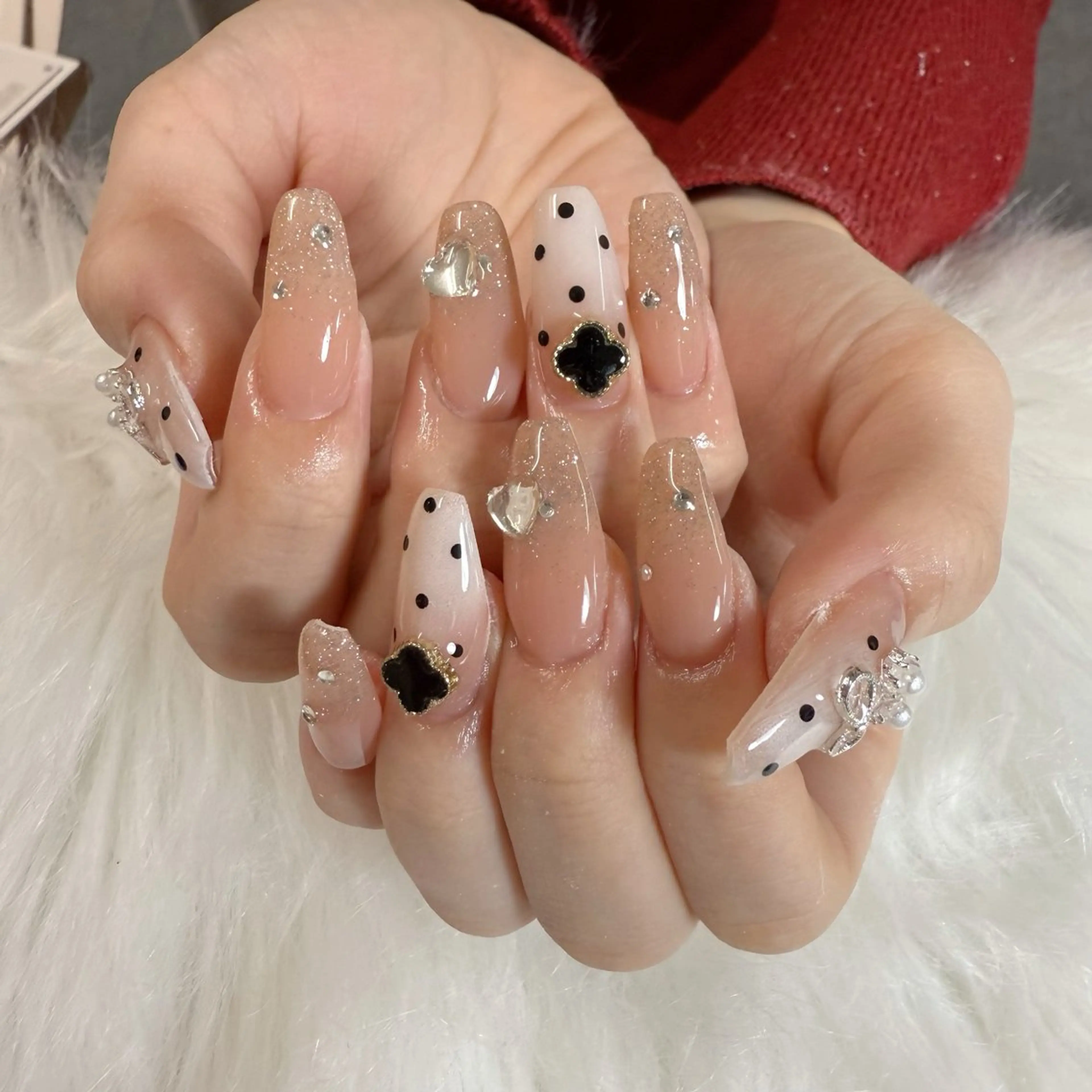 ネイル ハンドネイル 🎀nana🫧 ワンホンネイル🎀のネイルデザイン