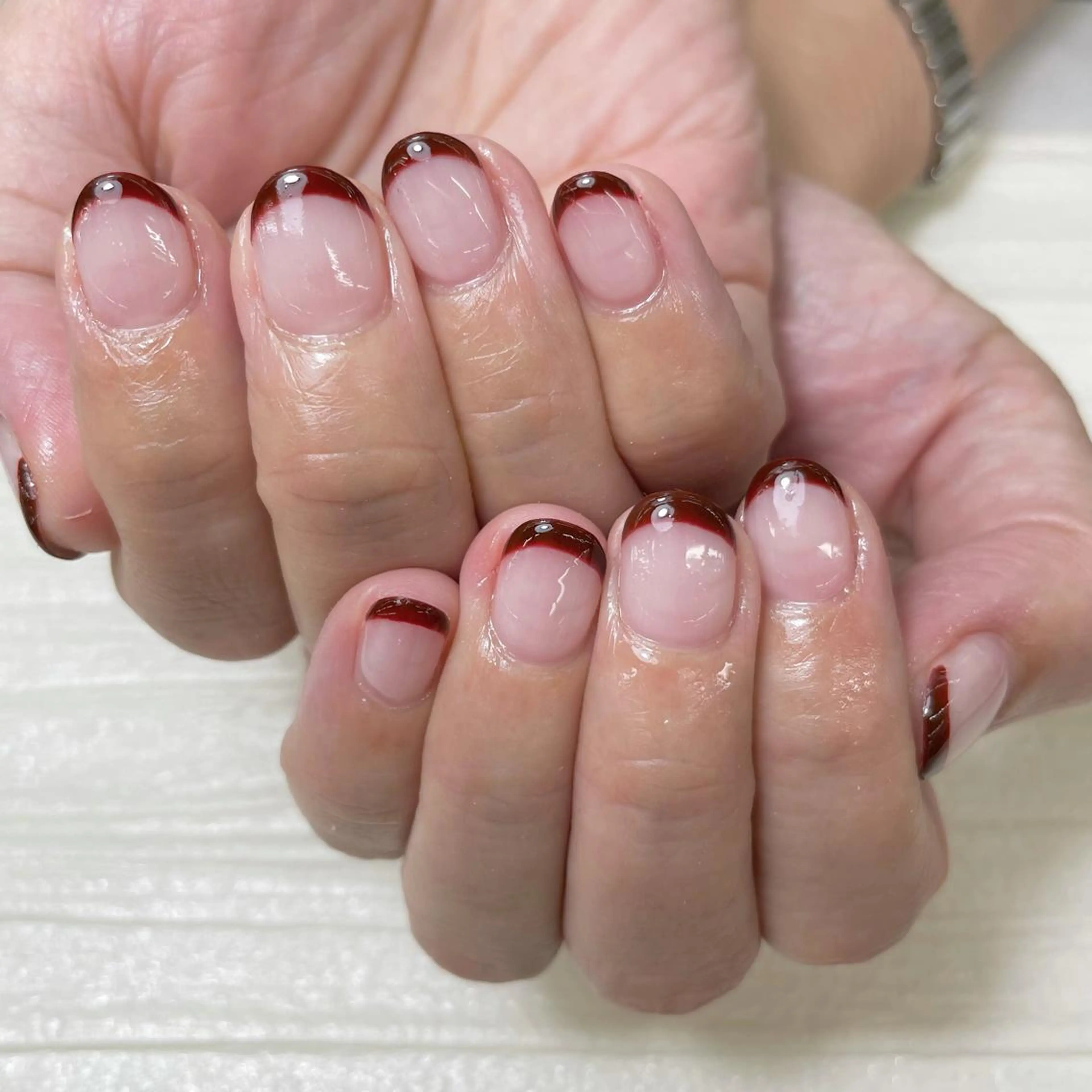 ネイル ボルドー フレンチネイル ショートネイル Nail Blue512所属・Nailist MINORIのネイルデザイン