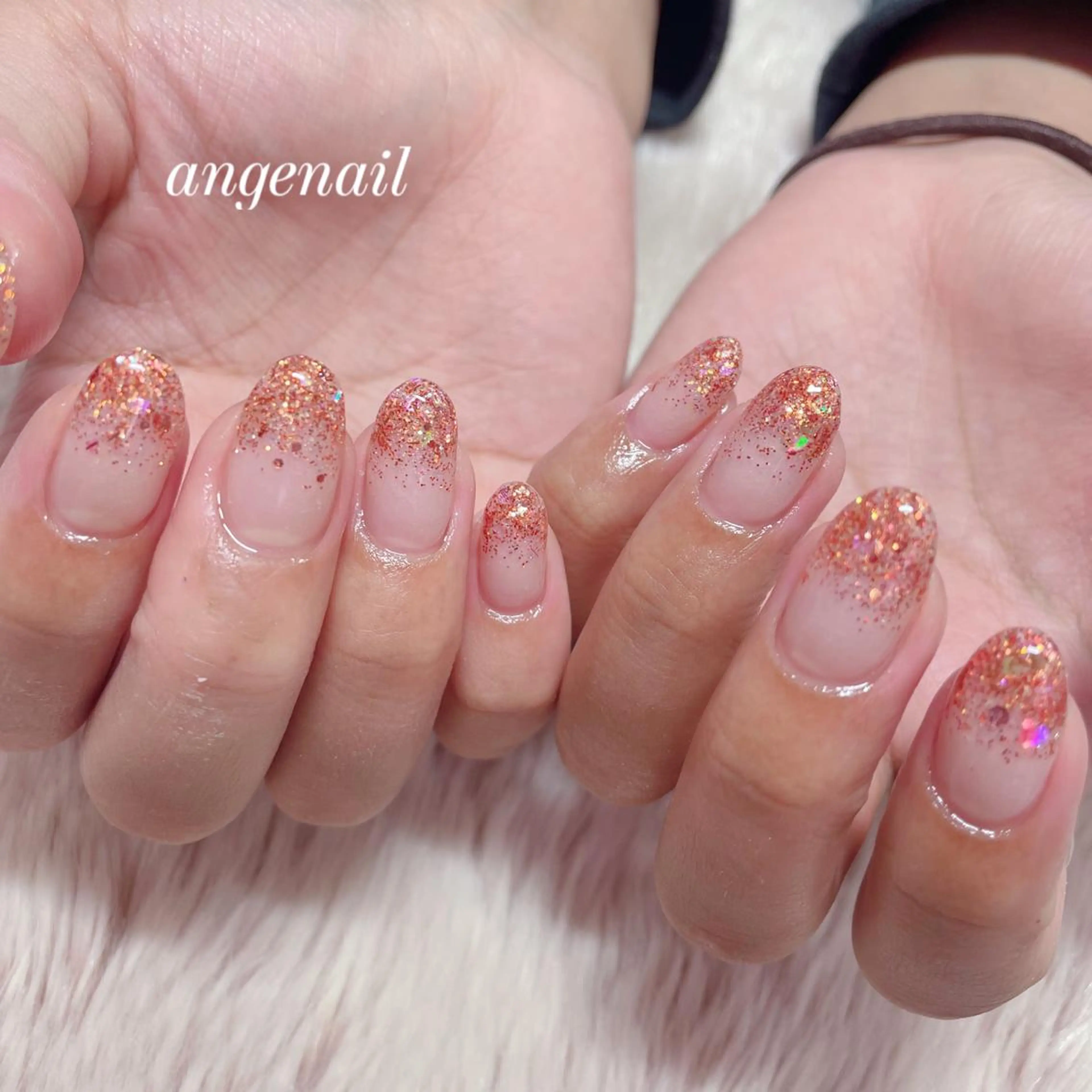 ネイル ハンドネイル オーナーネイリスト MAKIのネイルデザイン