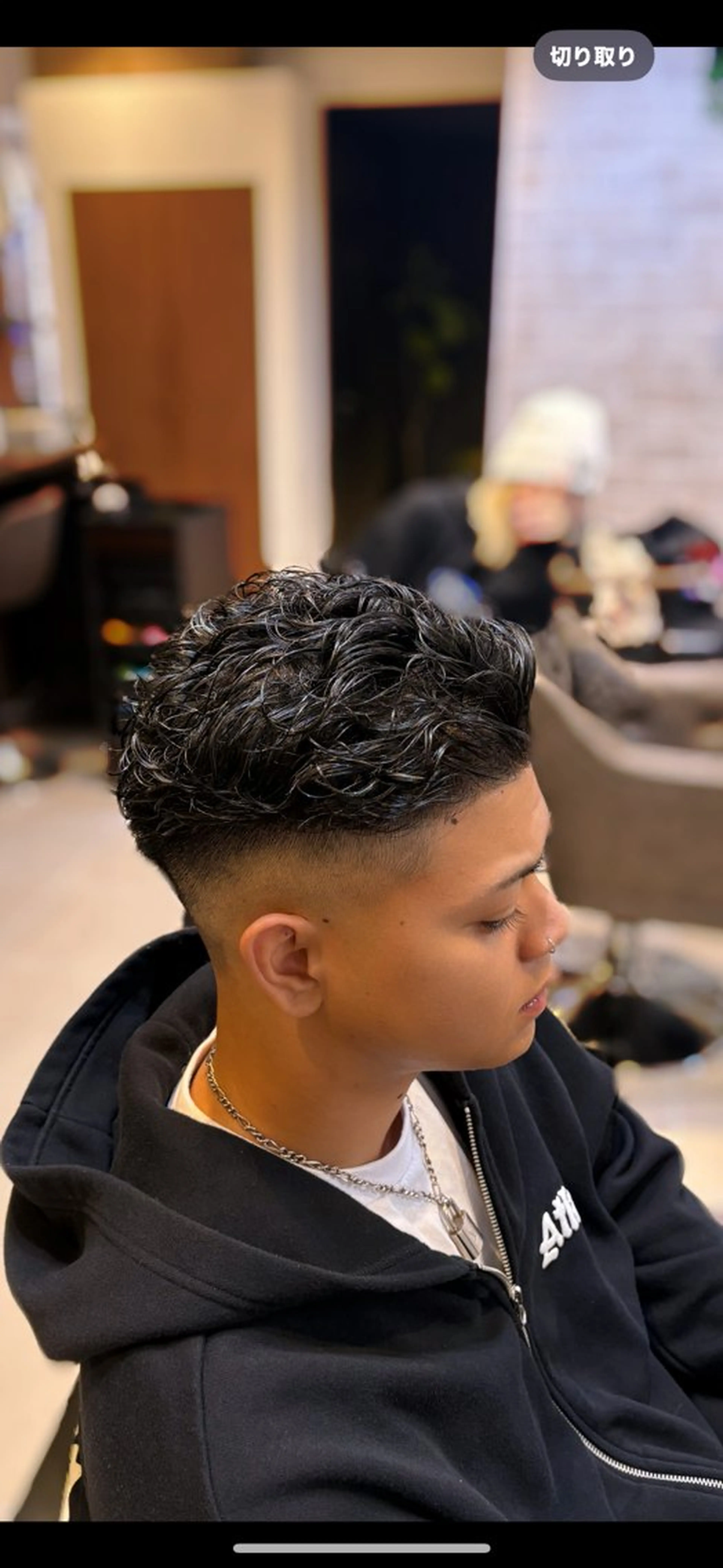 パーマ メンズ オールバック メンズパーマ pays de reve所属・山本 ひかりのヘアスタイル