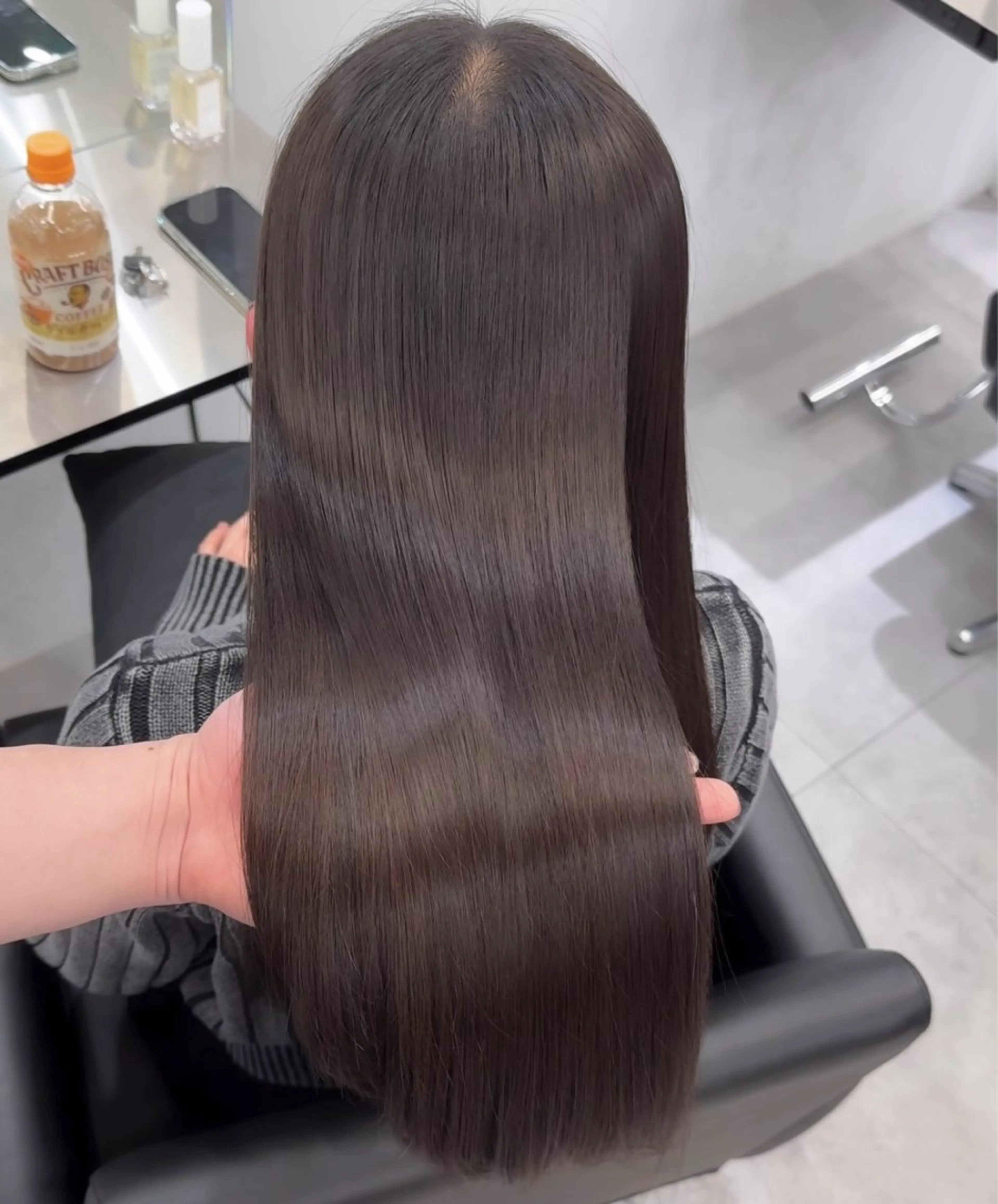 ロング ケアカラー 髪質改善 縮毛矯正 トリートメント 酸性ストレート カット ヘアカラー 縮毛矯正 トリートメント 髪質改善×縮毛矯正 Core 片山健太のヘアスタイル