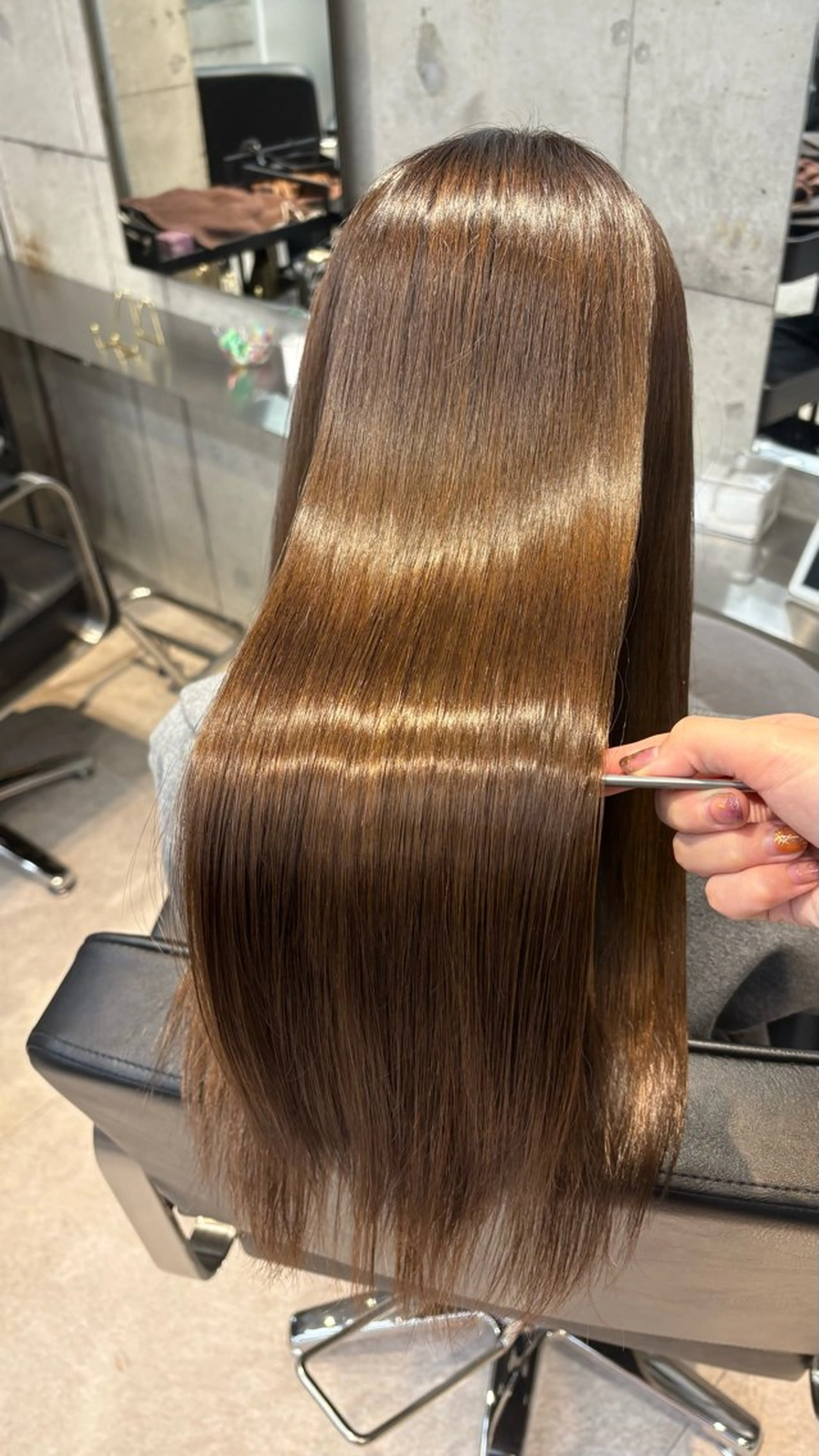 ロング カラー 髪質改善 トリートメント ヘアカラー トリートメント youres hair 髪質改善トリートメント&ヘッドスパ新宿三丁目店所属・小林春月 /新宿美容師のヘアスタイル