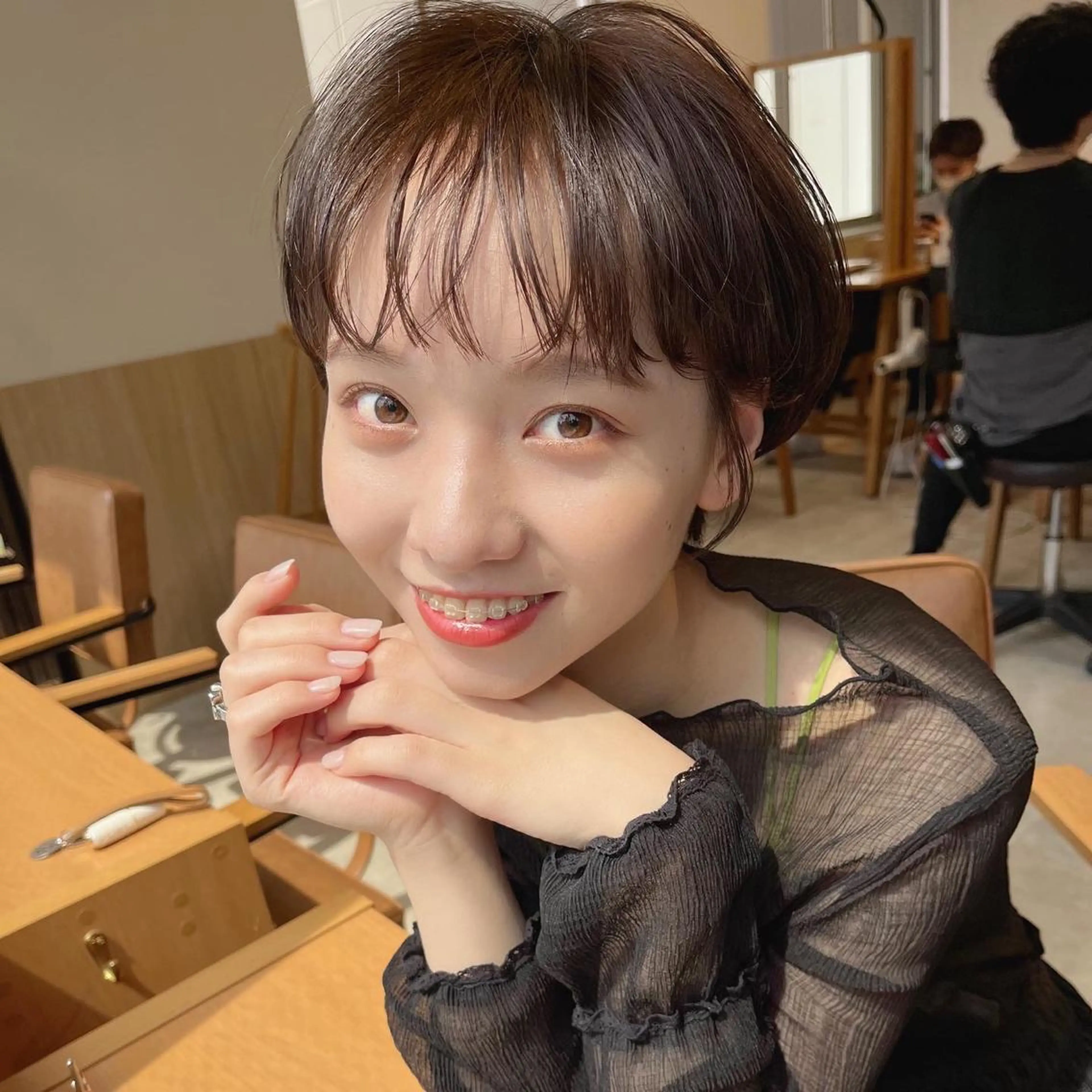 ショート カラー パーマ Riposo.所属・✨艶髪✨ 奈須晴香のヘアスタイル