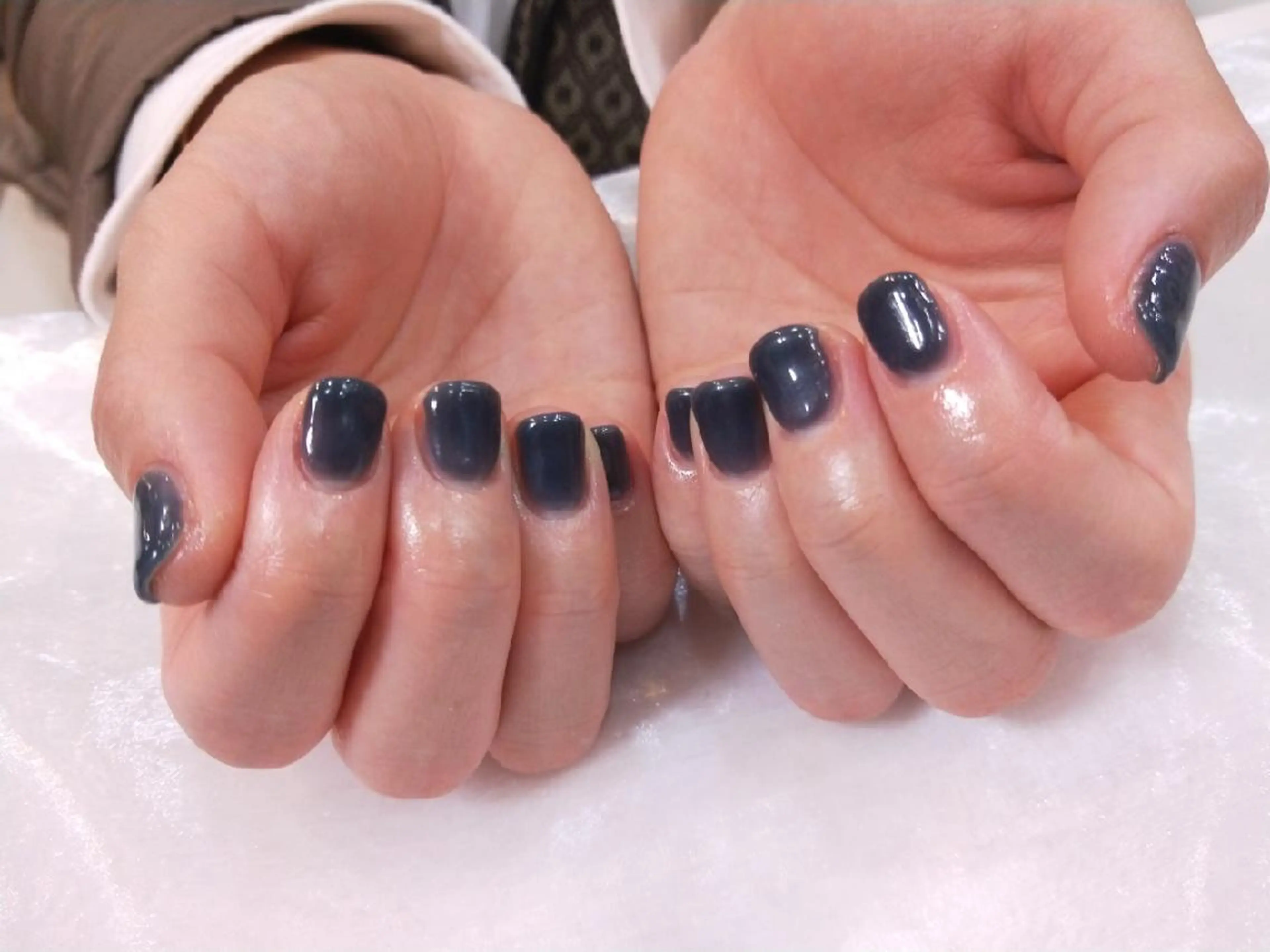 ネイル ハンドネイル ハンドケア R'well所属・はばすみれ🎀ﾈｲﾙ 光ﾌｪｲｼｬﾙ ﾍｱのネイルデザイン