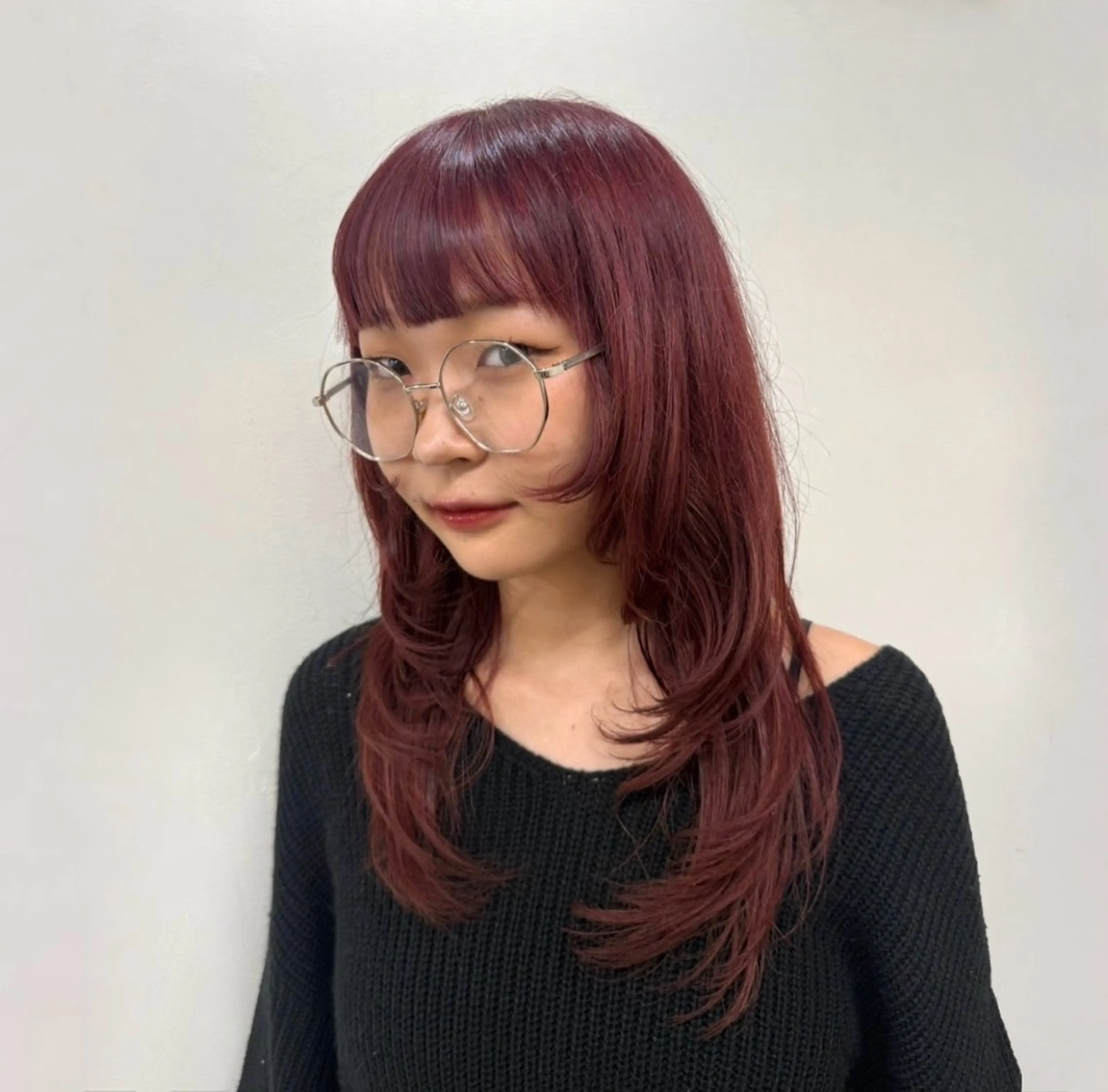 ロング カラー ブリーチ ハイトーンカラー レッドカラー レイヤーカット ヘアカラー 豊川/髪質改善/ 美髪カラー/アヤカのヘアスタイル