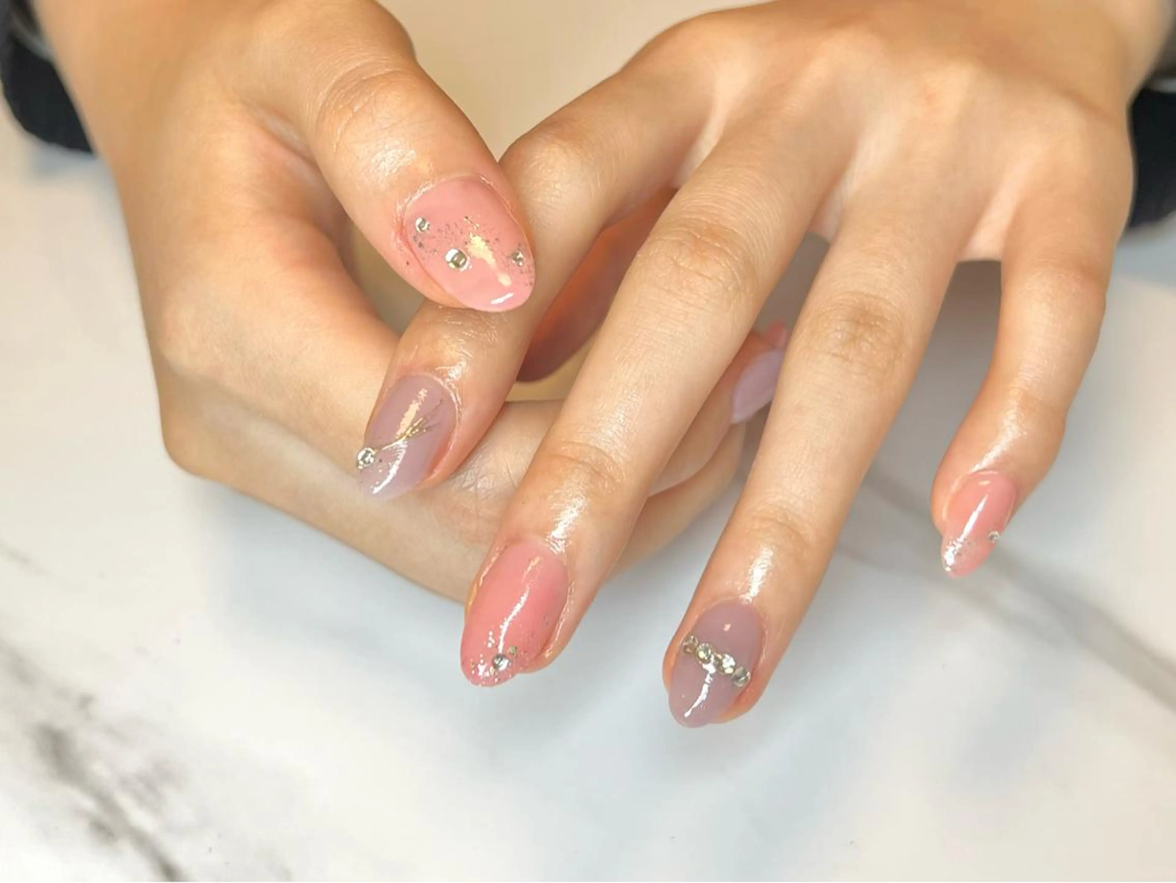 ロング ネイリスト シンのネイルデザイン