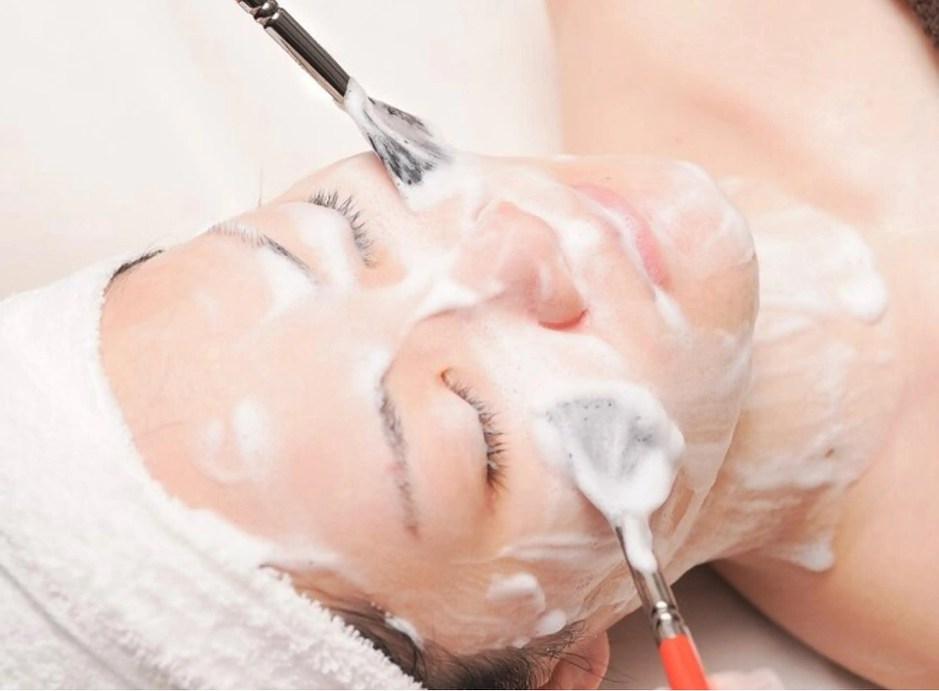 【肌の土台を整える入門ケア】忙しい日にも◎毛穴汚れ×潤い集中パック×首肩リンパで艶・巡りWケア🌿の写真