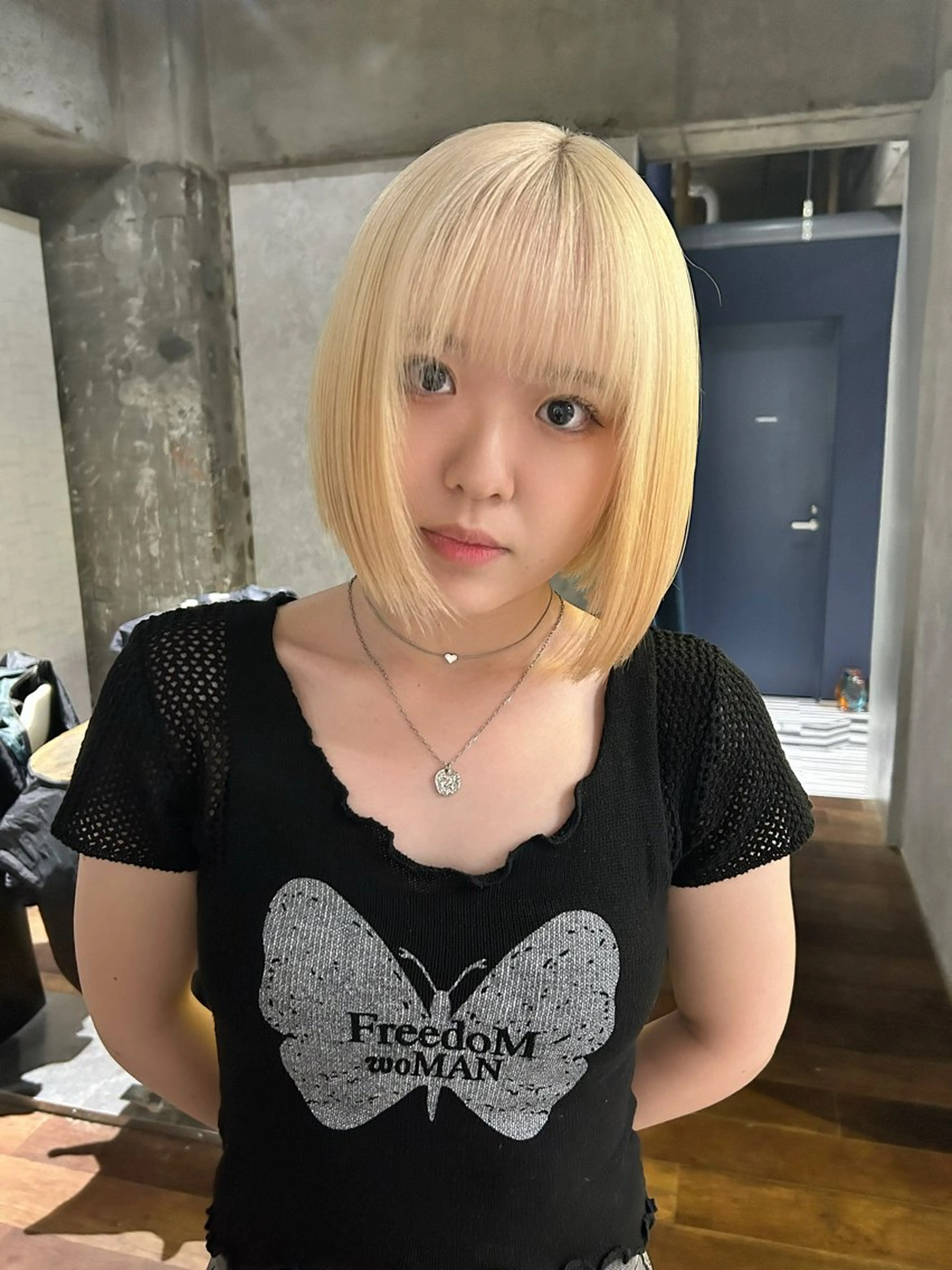 ショート カラー ナチュラル・ハイトー ン🏆HINOKIのヘアスタイル