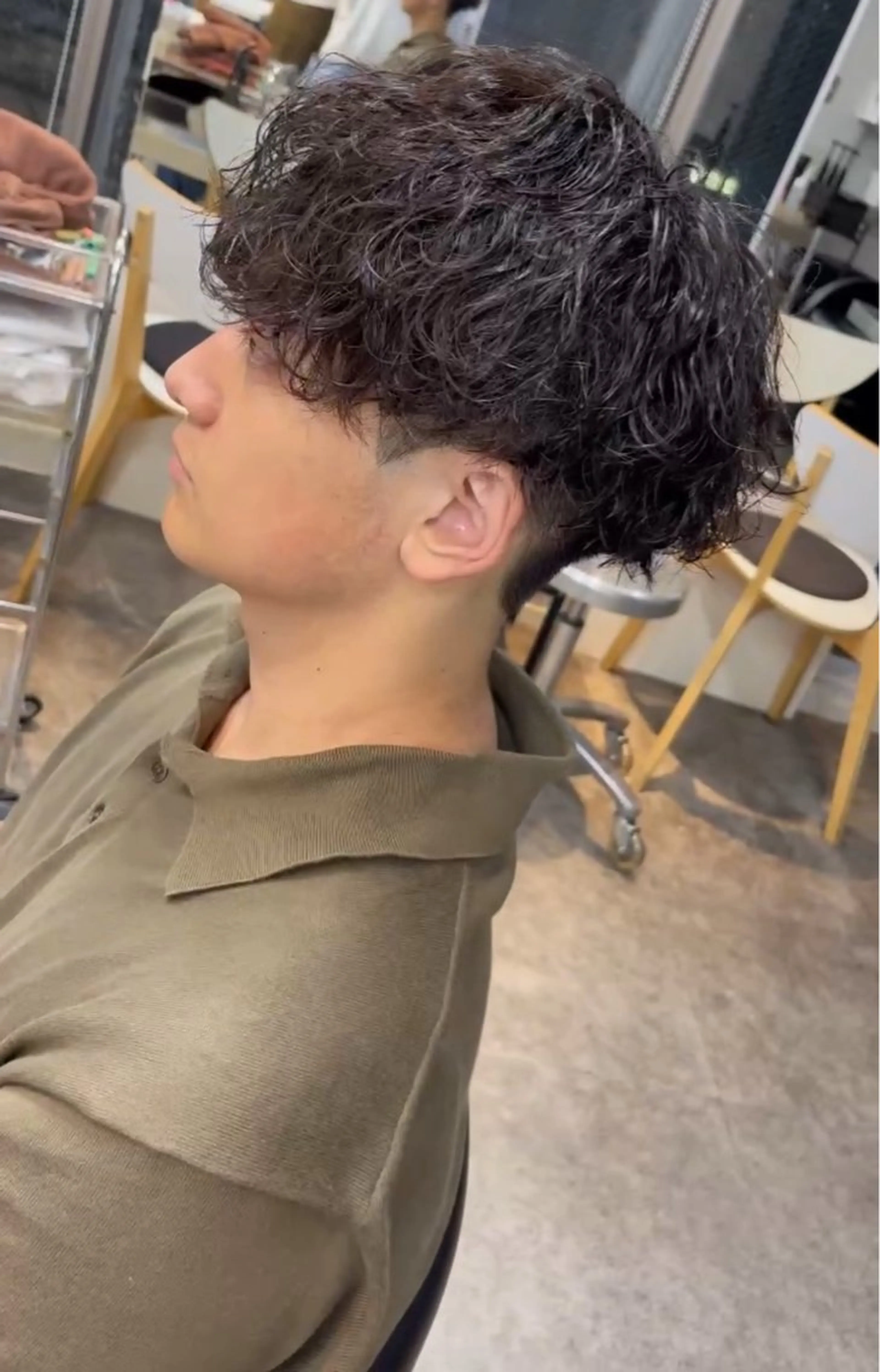 パーマ メンズ メンズパーマ 波巻きパーマ スパイラルパーマ カット パーマ シャドーパーマ原宿 fifth 凜空のヘアスタイル