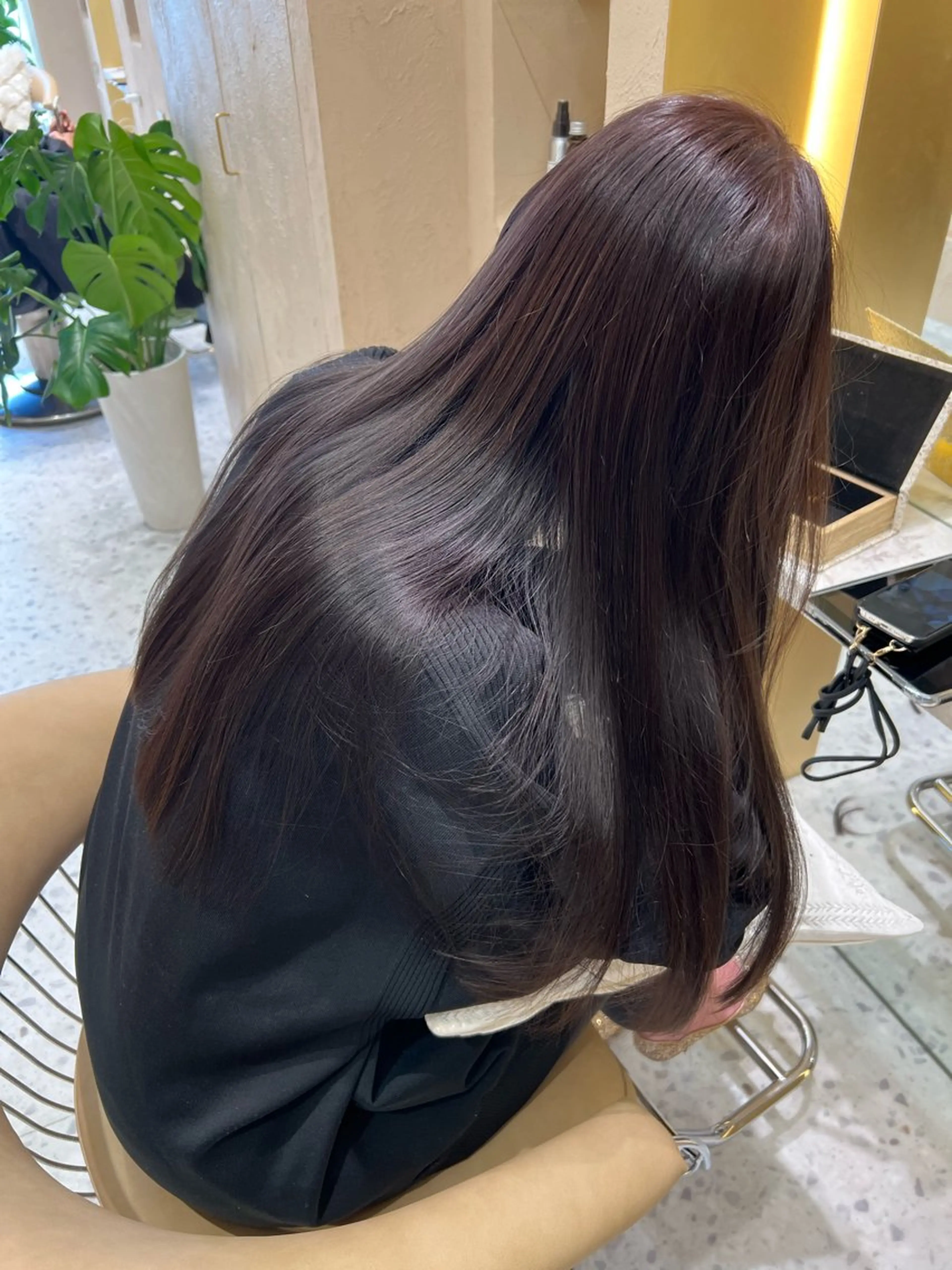 ミディアム カット 代表山口ひな 髪質改善のプロのヘアスタイル