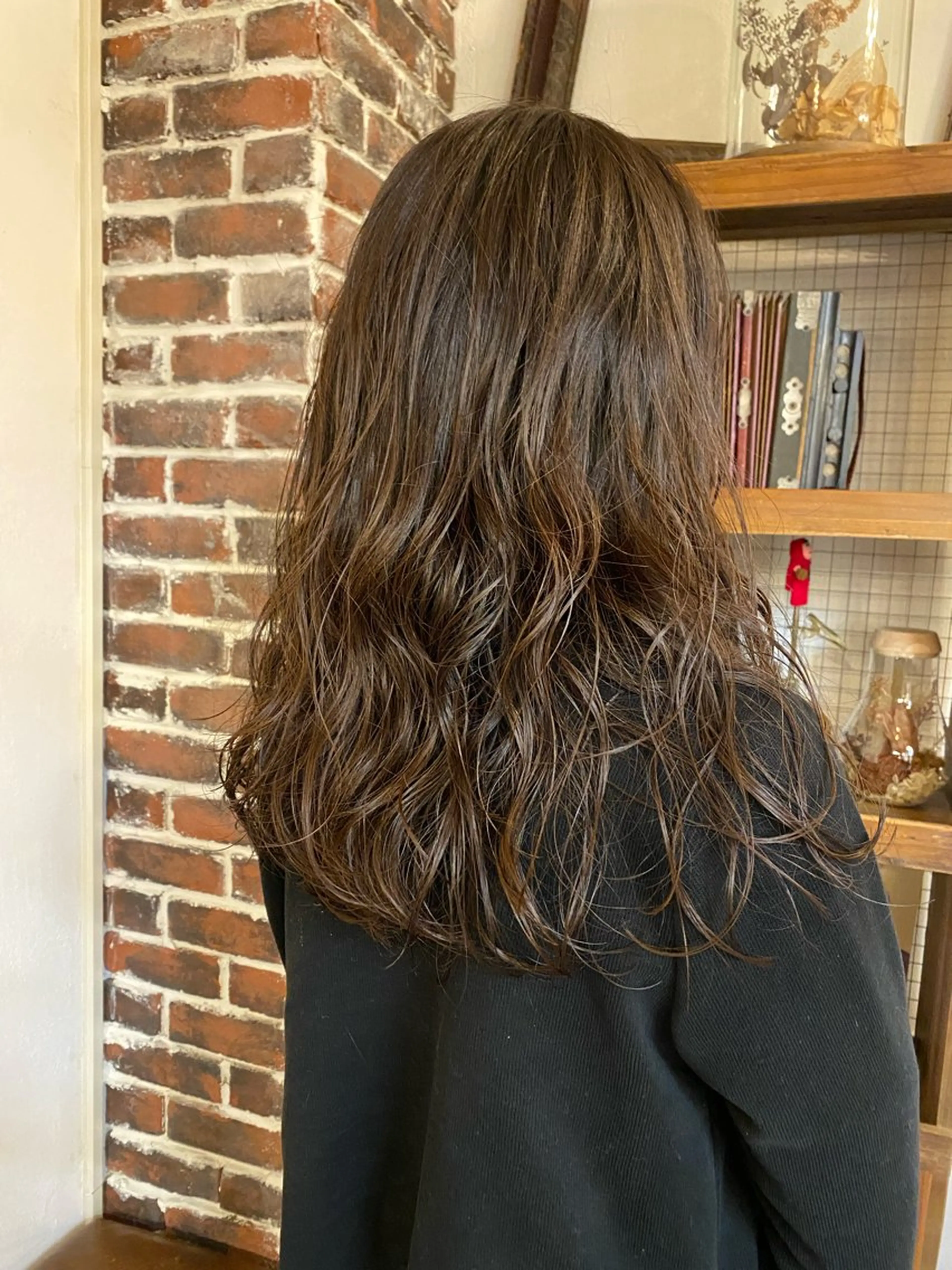 ロング パーマ sea's所属・ヒラカホ/矢場町/ ブリーチ/似合わせのヘアスタイル