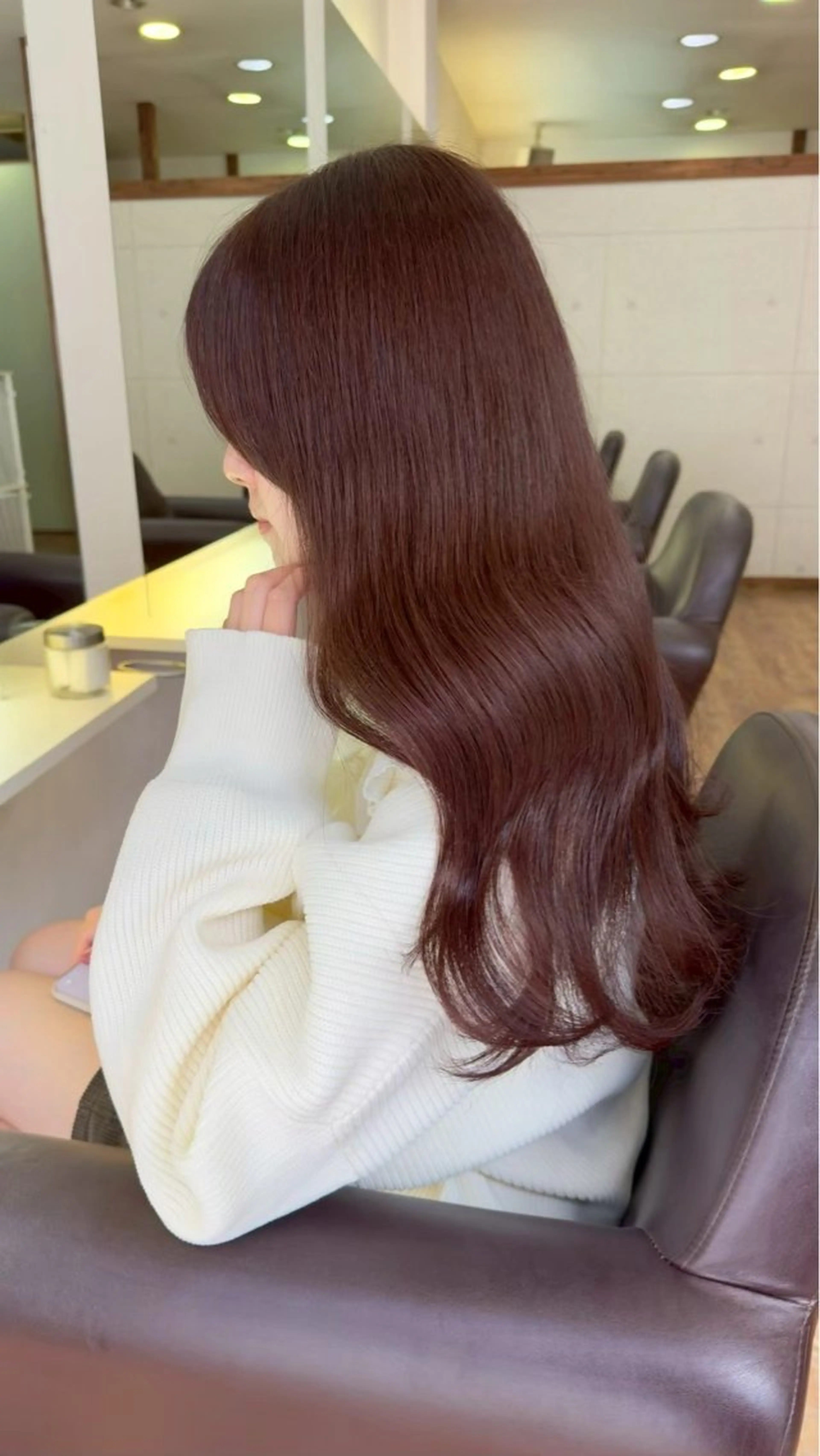 カラー Hip's eyes meiのヘアスタイル