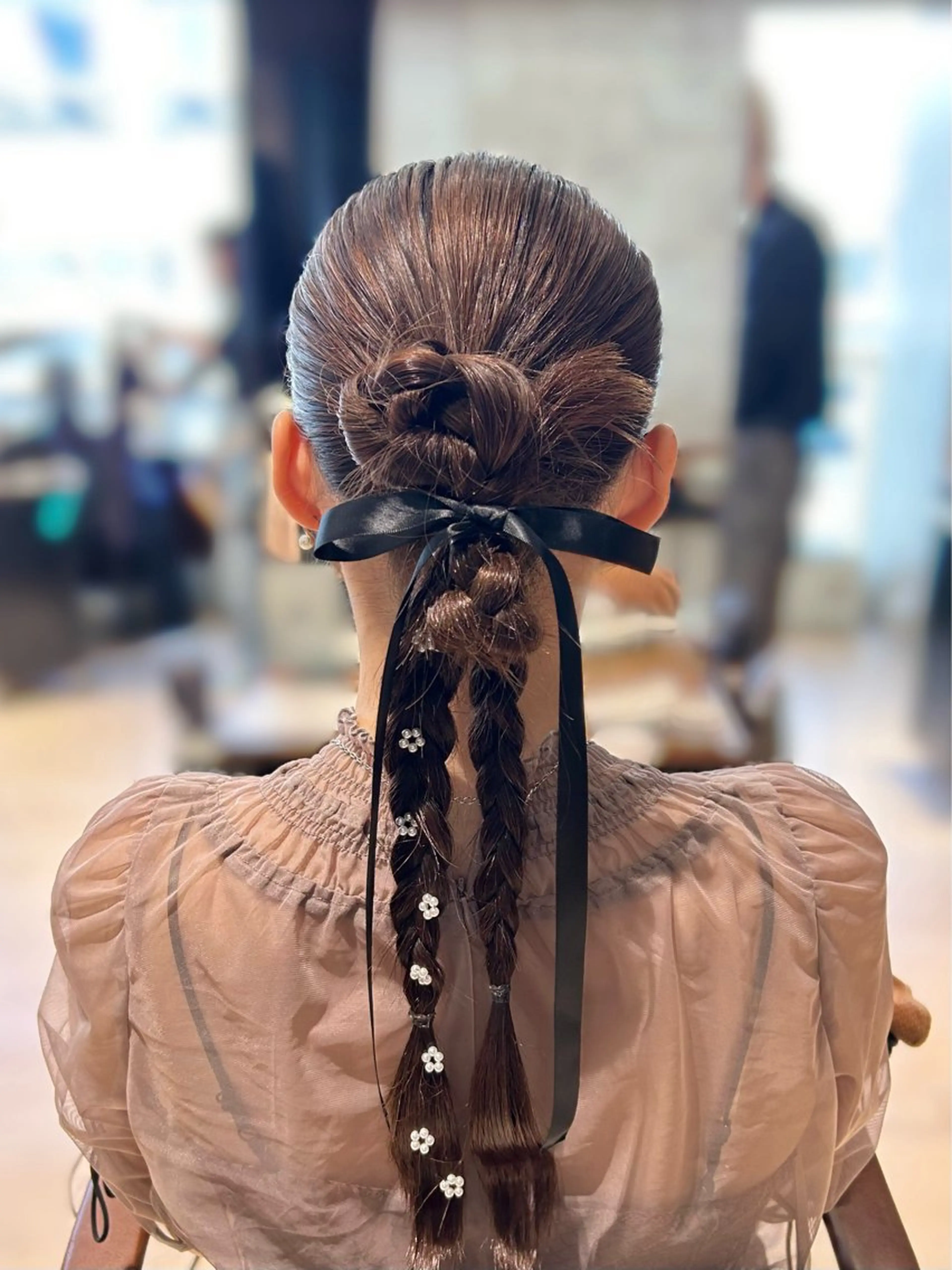 セミロング カラー ヘアアレンジ 韓国風ヘア カット ヘアセット 髙木美緒🌿 レイヤー/アレンジのヘアスタイル