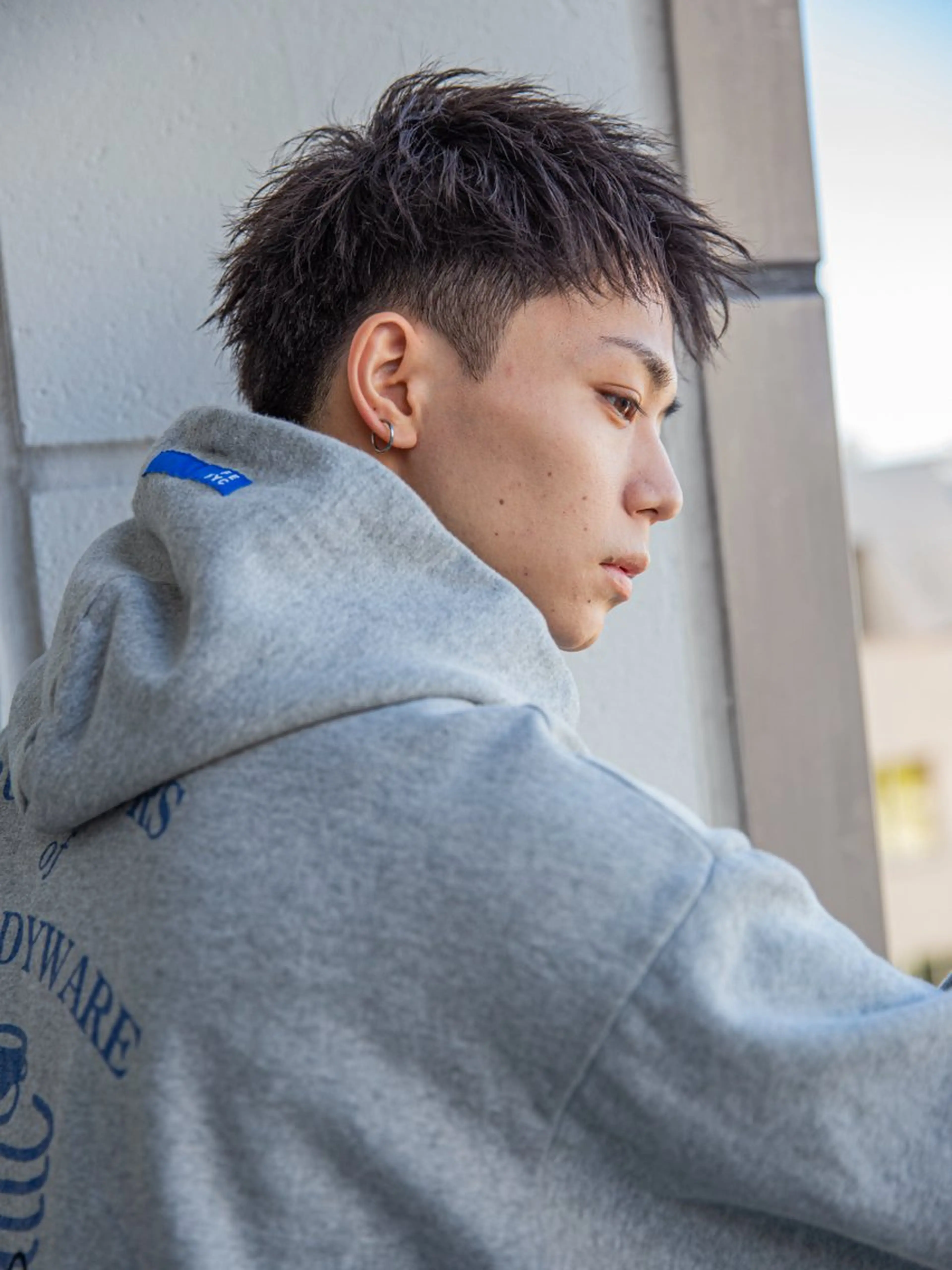 ショート メンズ レイヤー×ハイトーン ×デザイン 啓太のヘアスタイル