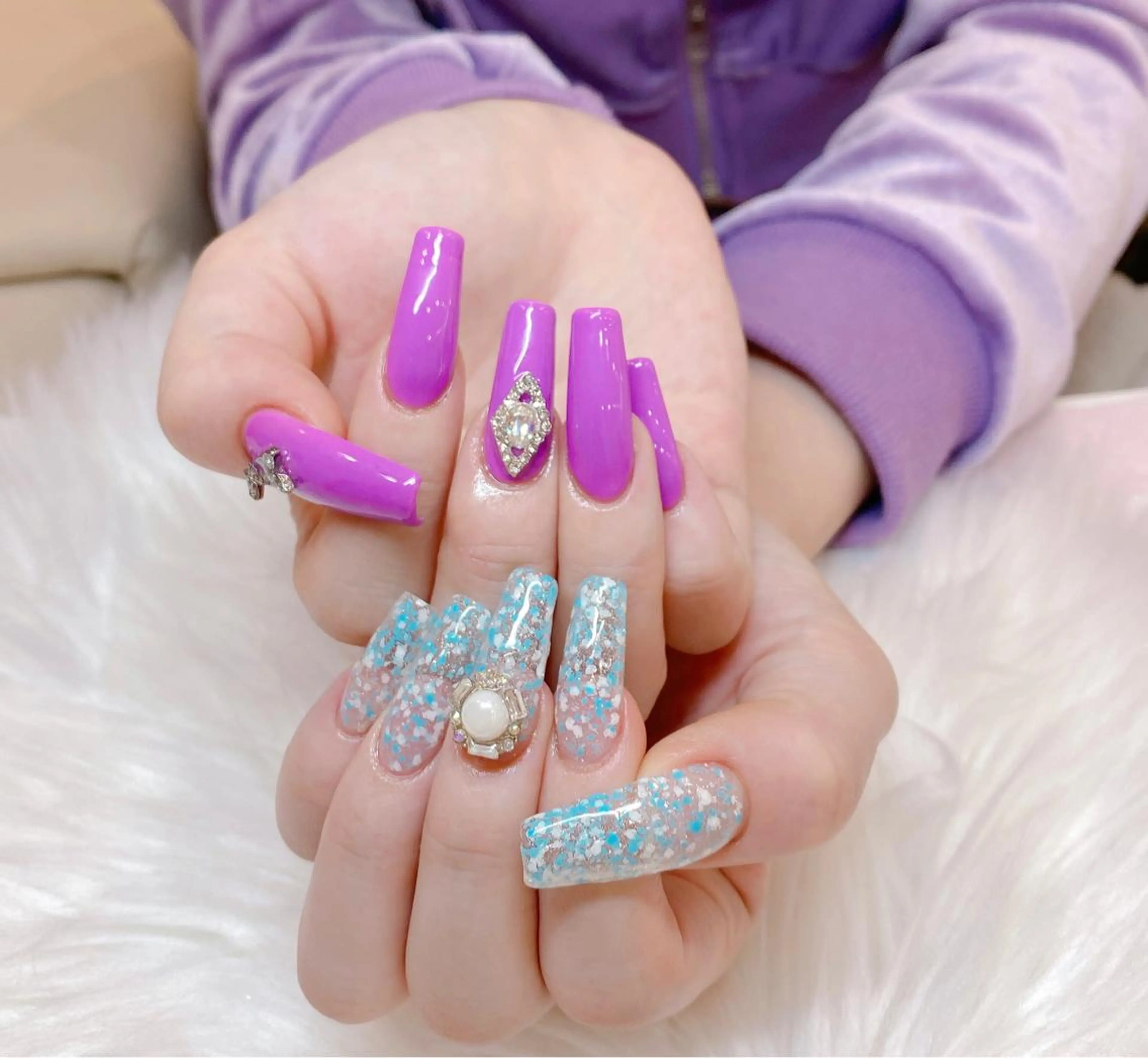 ネイル Elsias 詩織のマツエク・マツパデザイン