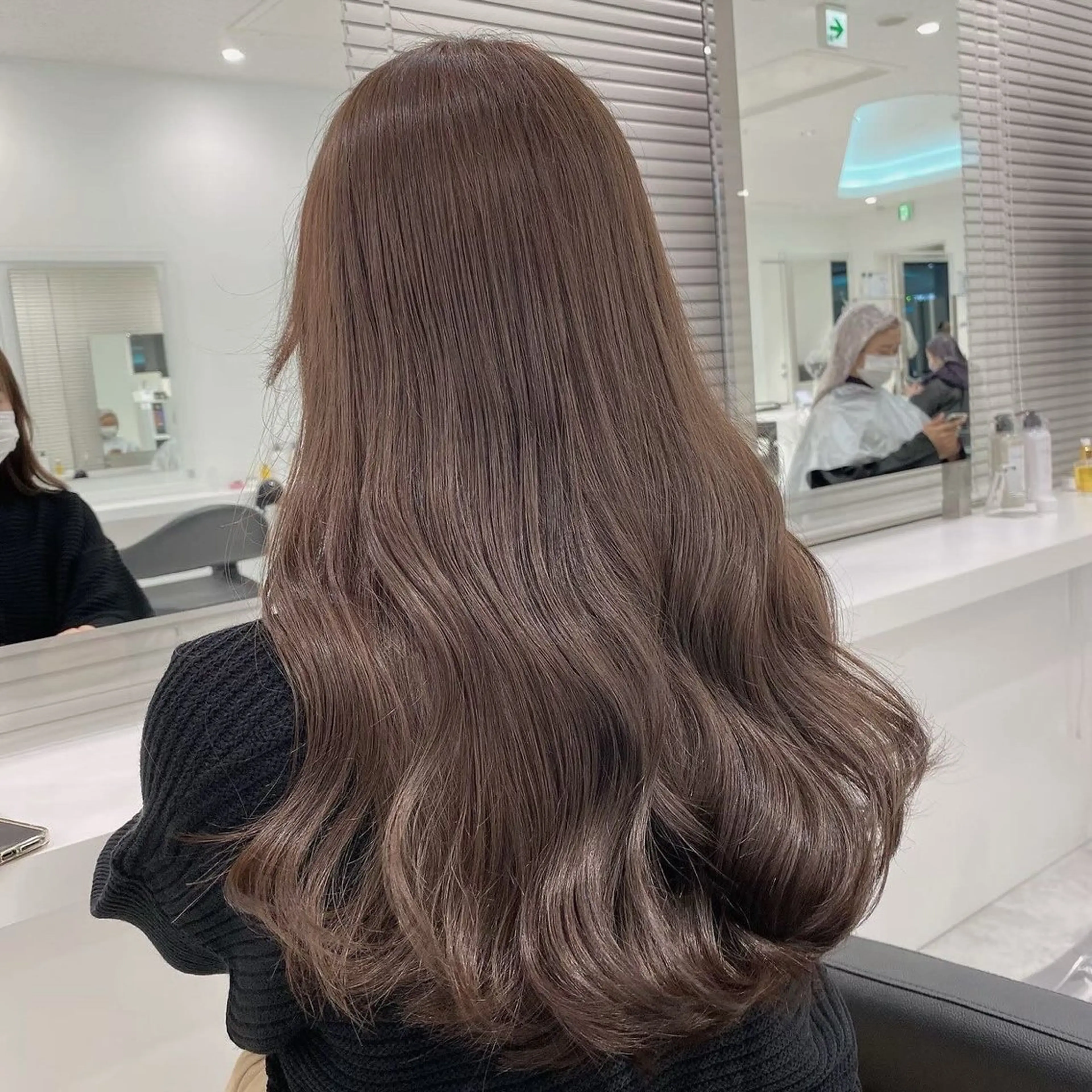 セミロング カラー ヘアアレンジ 🫧原宿艶ワンカラー /ダブルカラー🫧のヘアスタイル