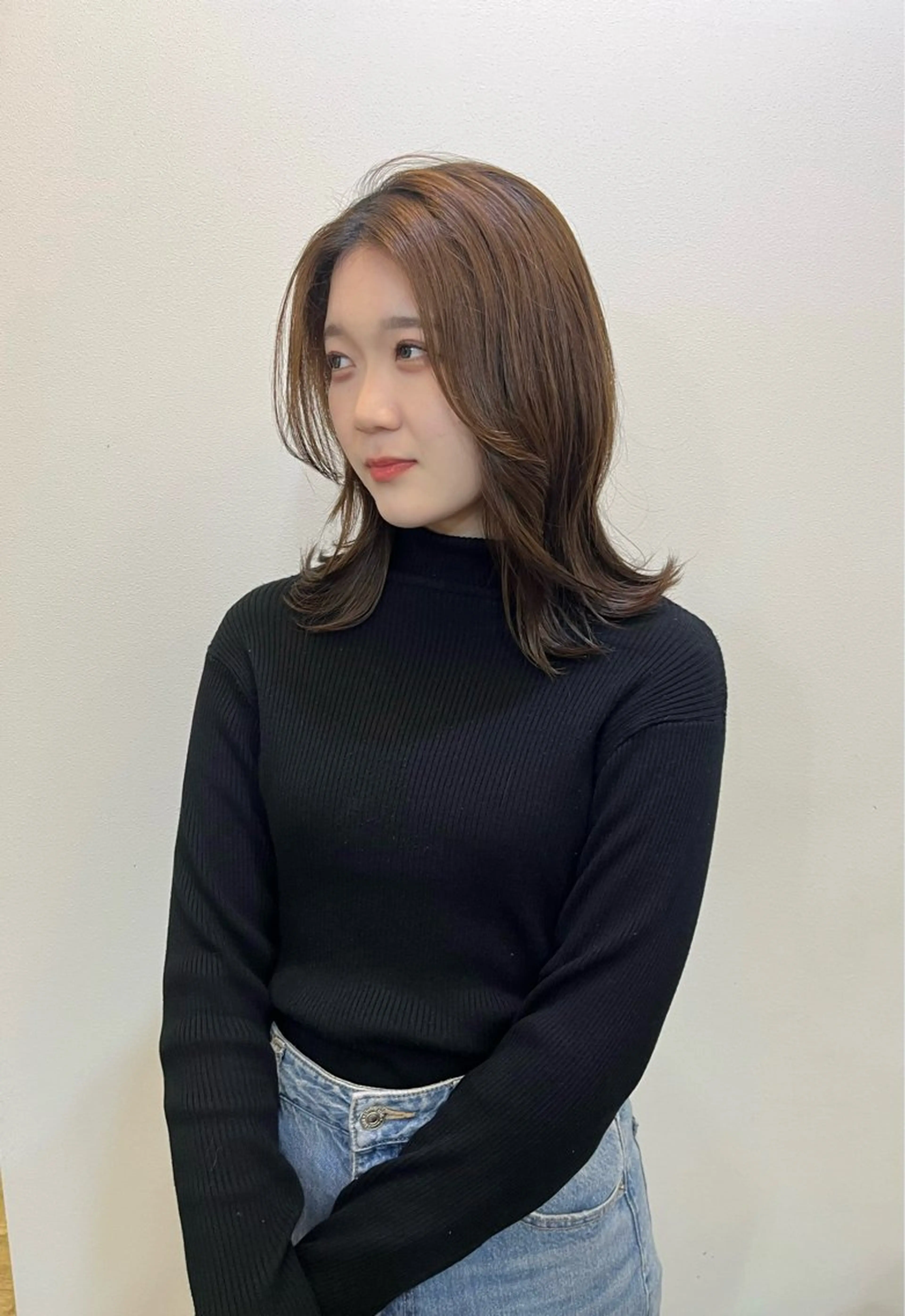 ミディアム カット トリートメント ブリーチなしカラー /ベージュカラーのヘアスタイル