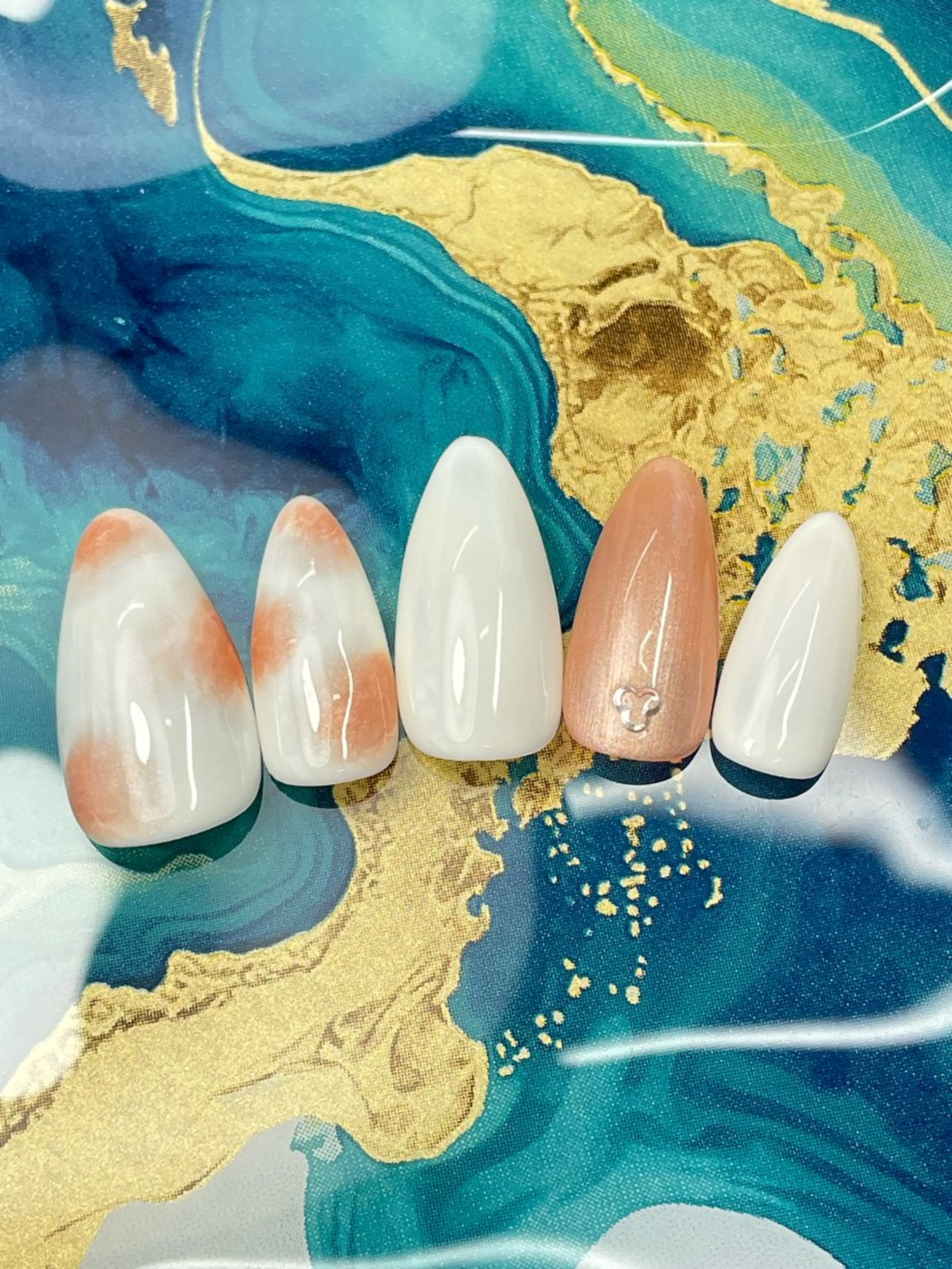 ネイル オフィスネイル シンプルネイル Mamo nail ﾏﾓﾈｲﾙｴｲﾐｰのネイルデザイン