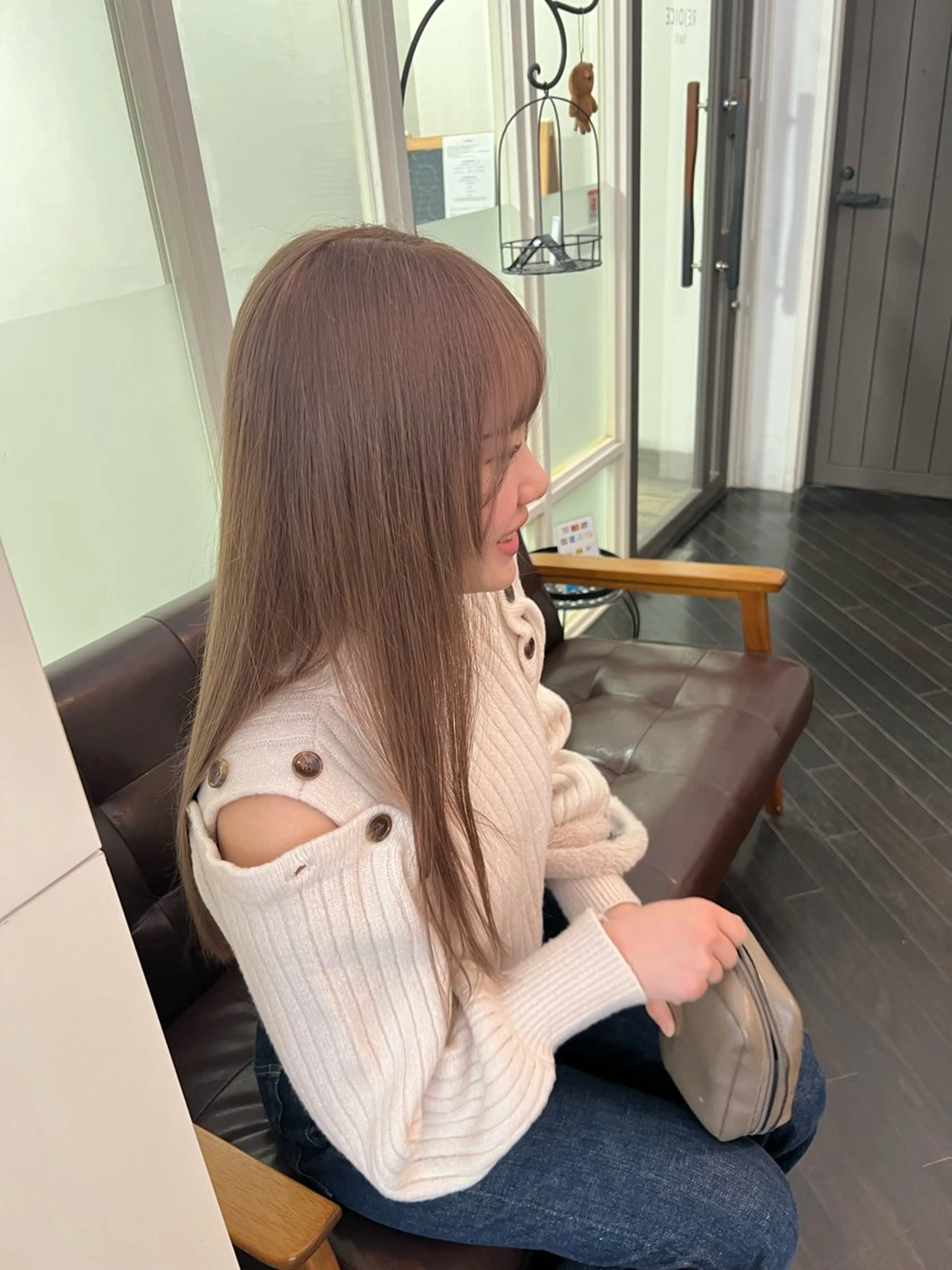 ロング ヘアカラー 樽川 紗月のヘアスタイル