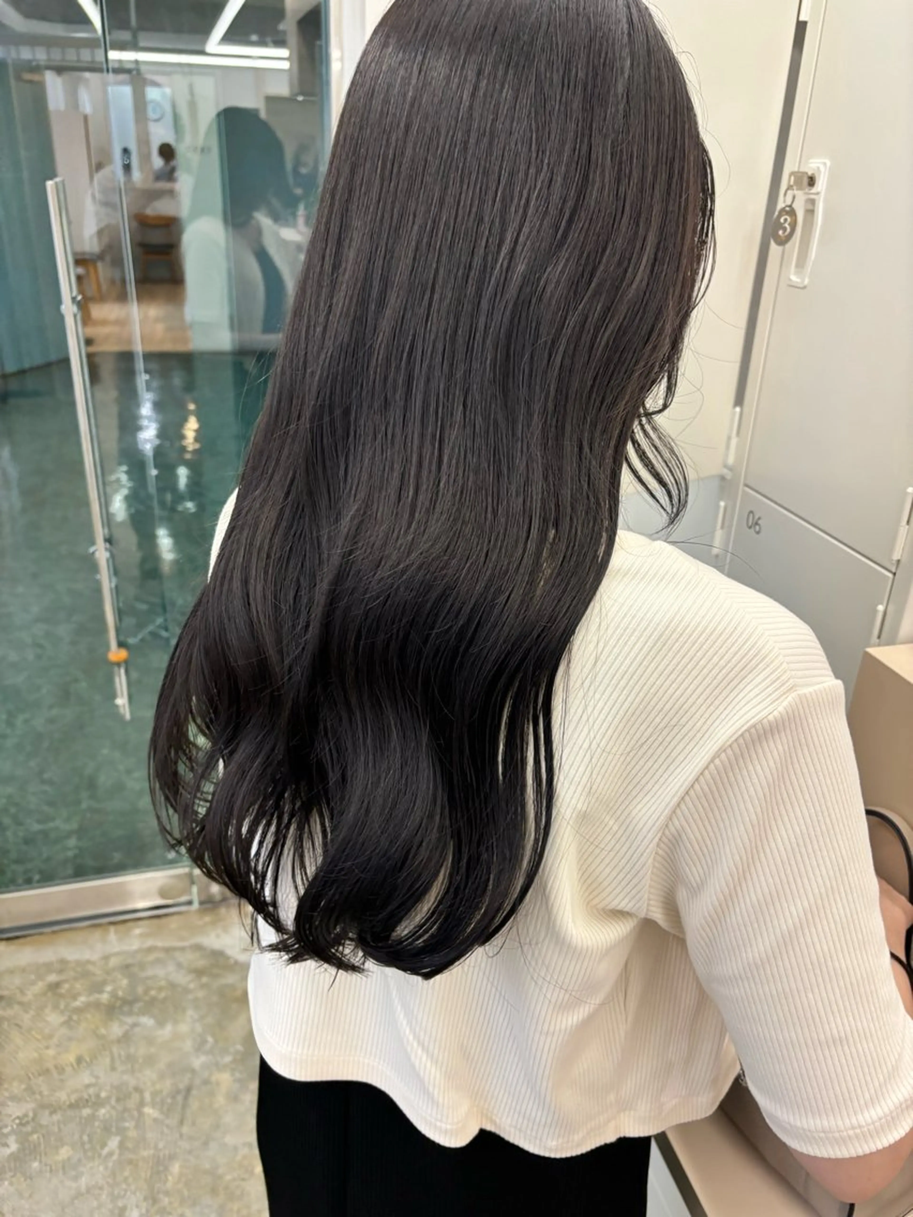 ロング カラー アディクシーカラー ブリーチ 透明感カラー 🔵暗髪 特化🔵 梅田・増田のヘアスタイル