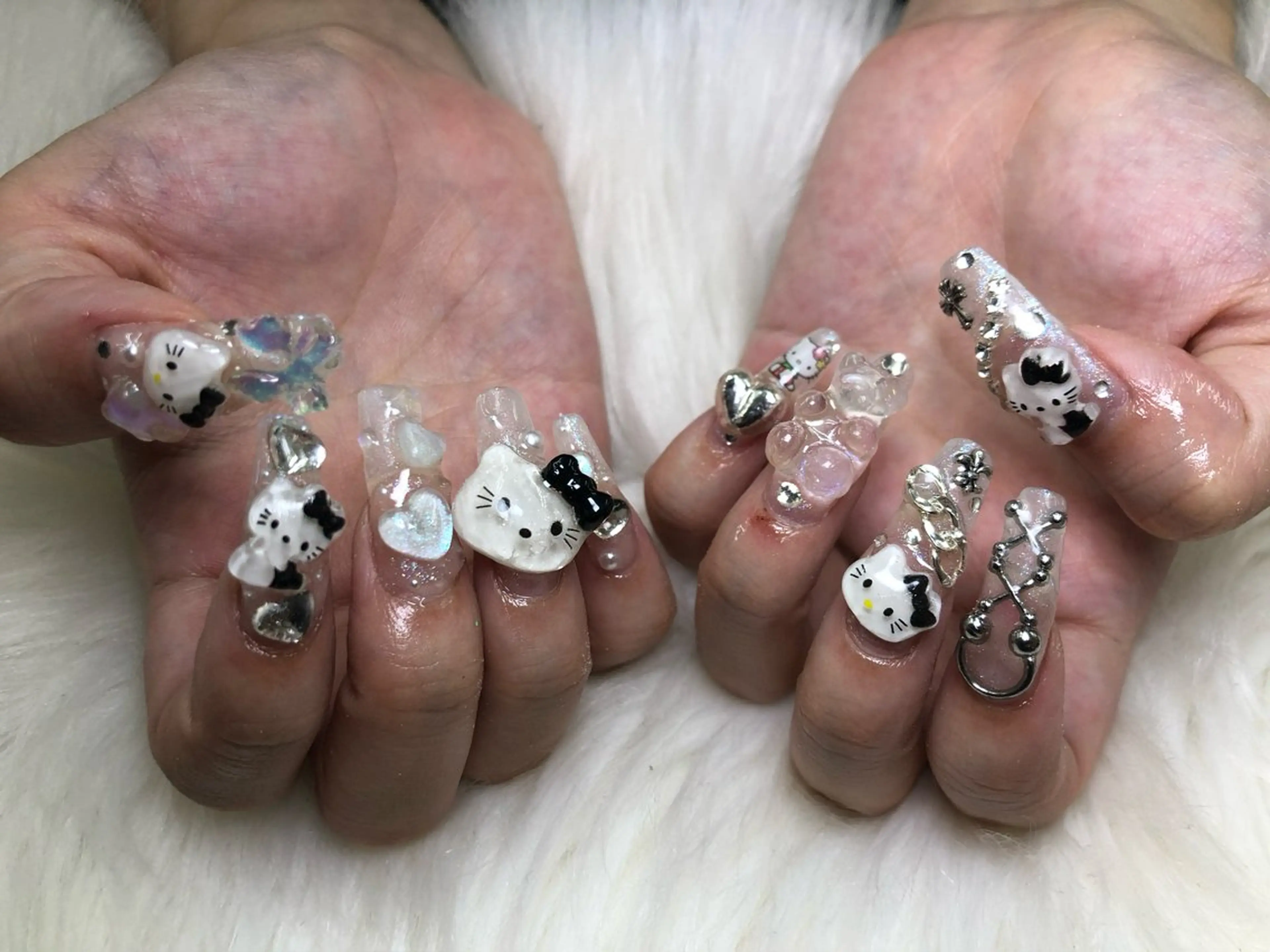 ネイル ハンドネイル MARUCHU SAE👽のネイルデザイン