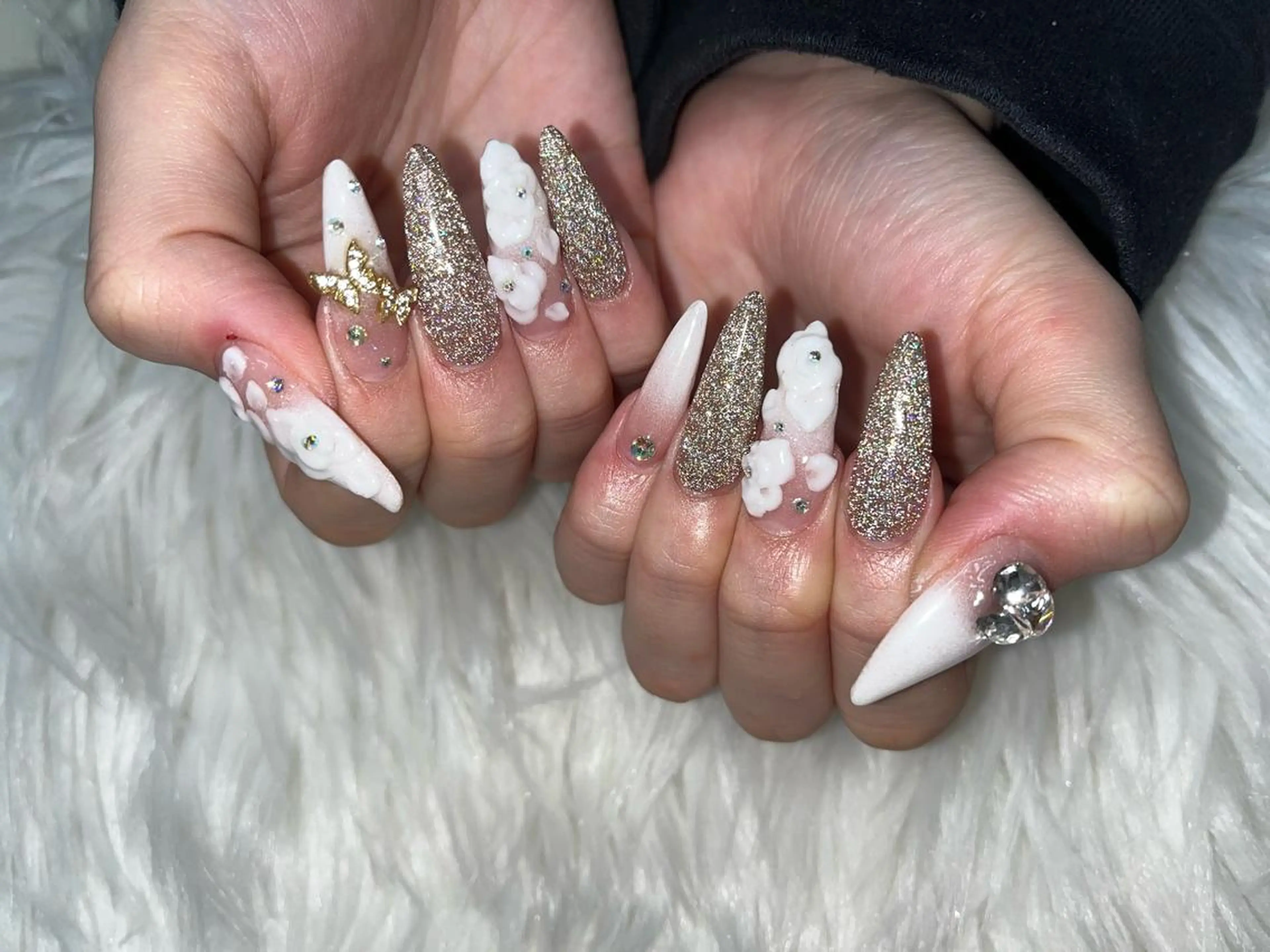 ネイル ハンドネイル SOARE🤍 🤍のネイルデザイン