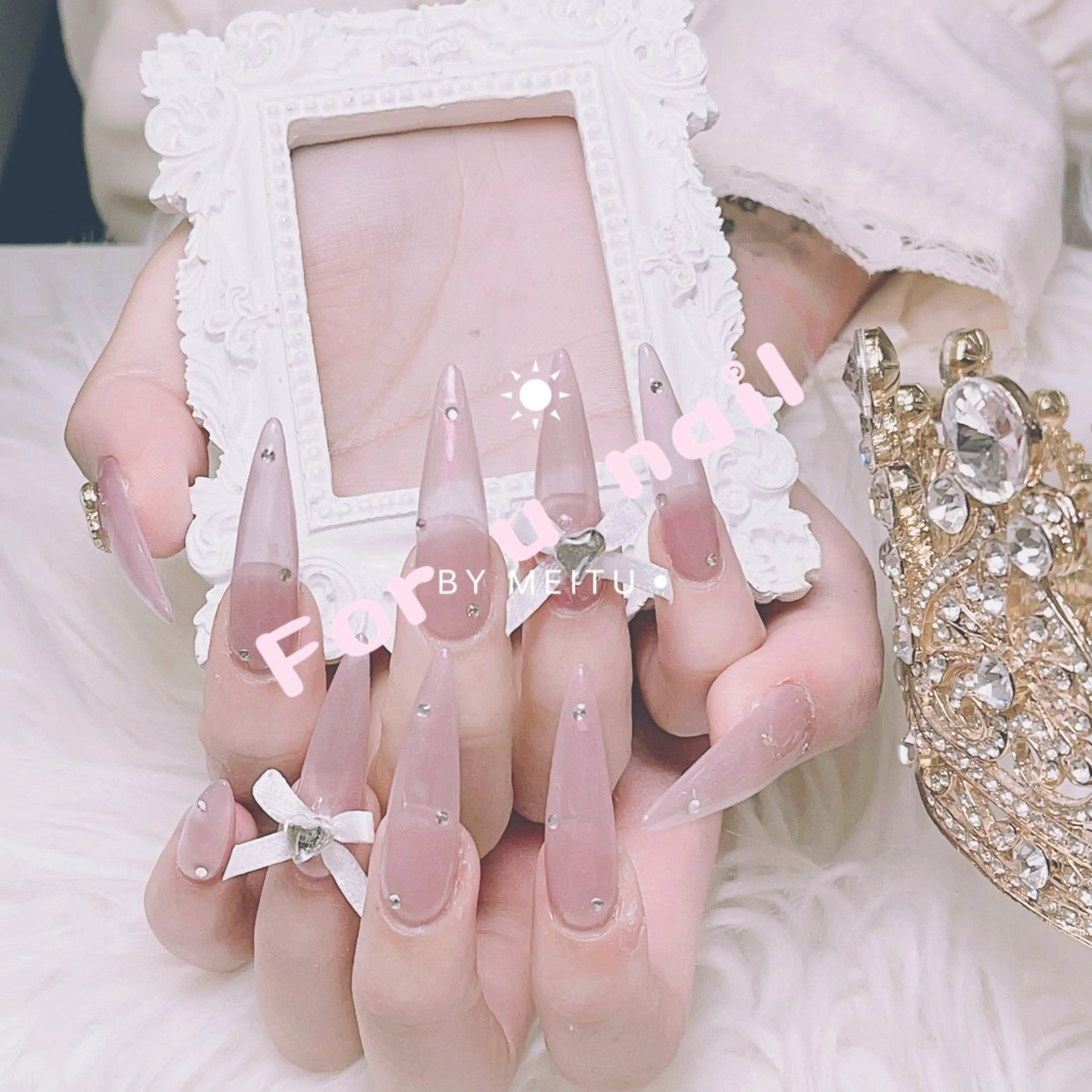 メンズ ネイル アートネイル フレンチネイル ジェルネイル キラキラネイル パラジェル Bloom スカルプ専門店のネイルデザイン