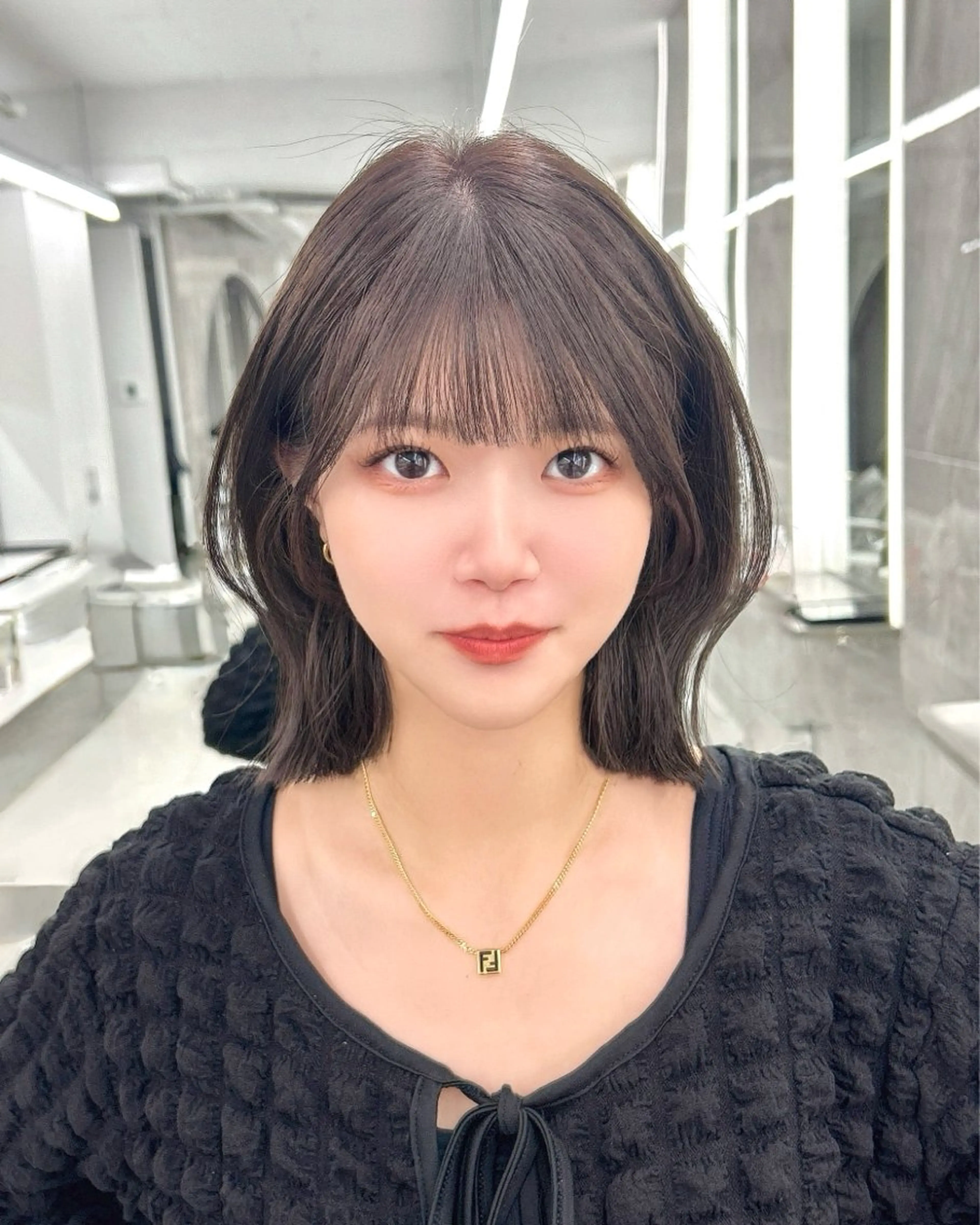 ミディアム 韓国顔まわり/前髪 /レイヤー/いつきのヘアスタイル