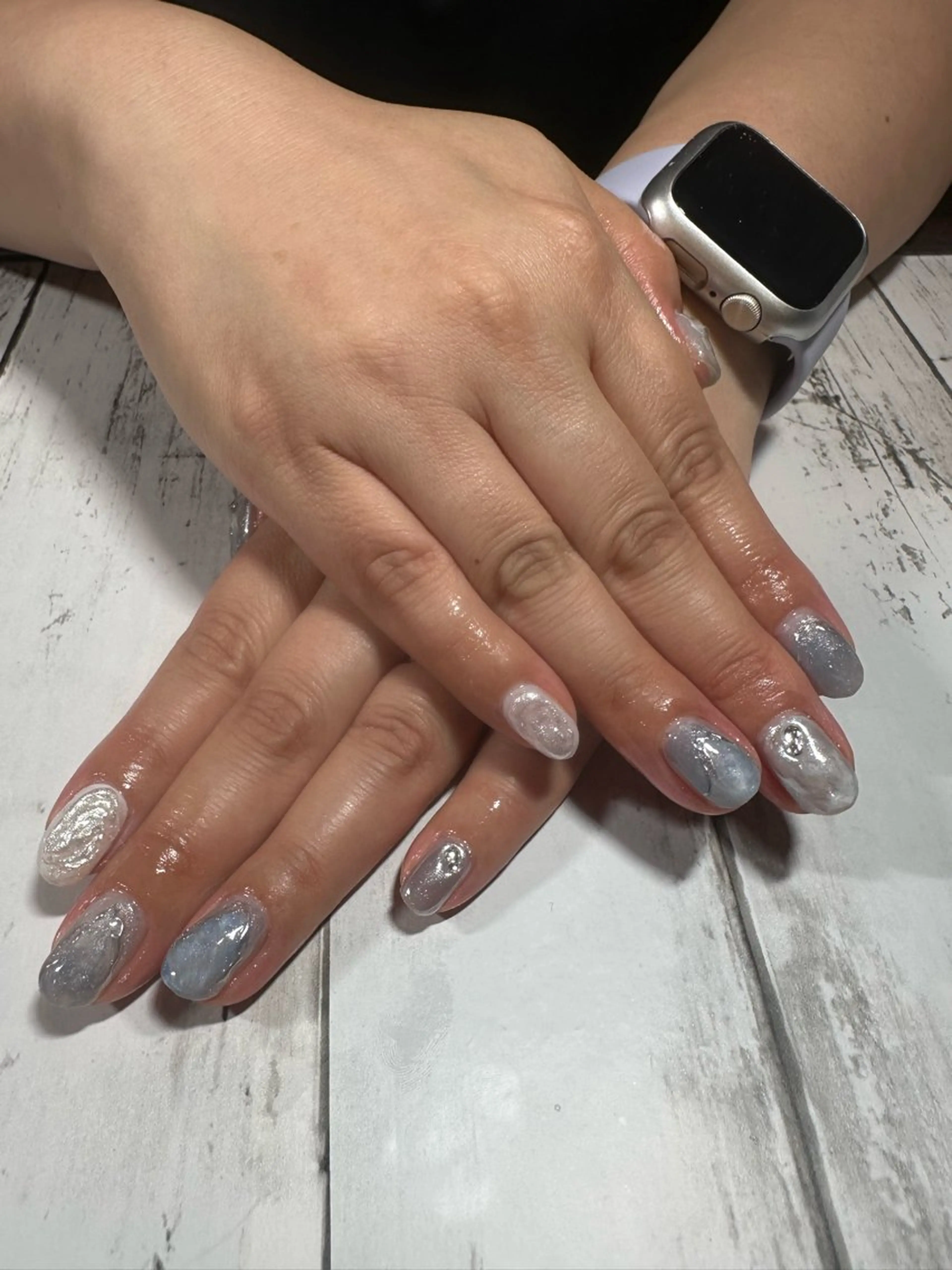 ネイル e.nail所属・🍎吉田 恵里🍎のネイルデザイン