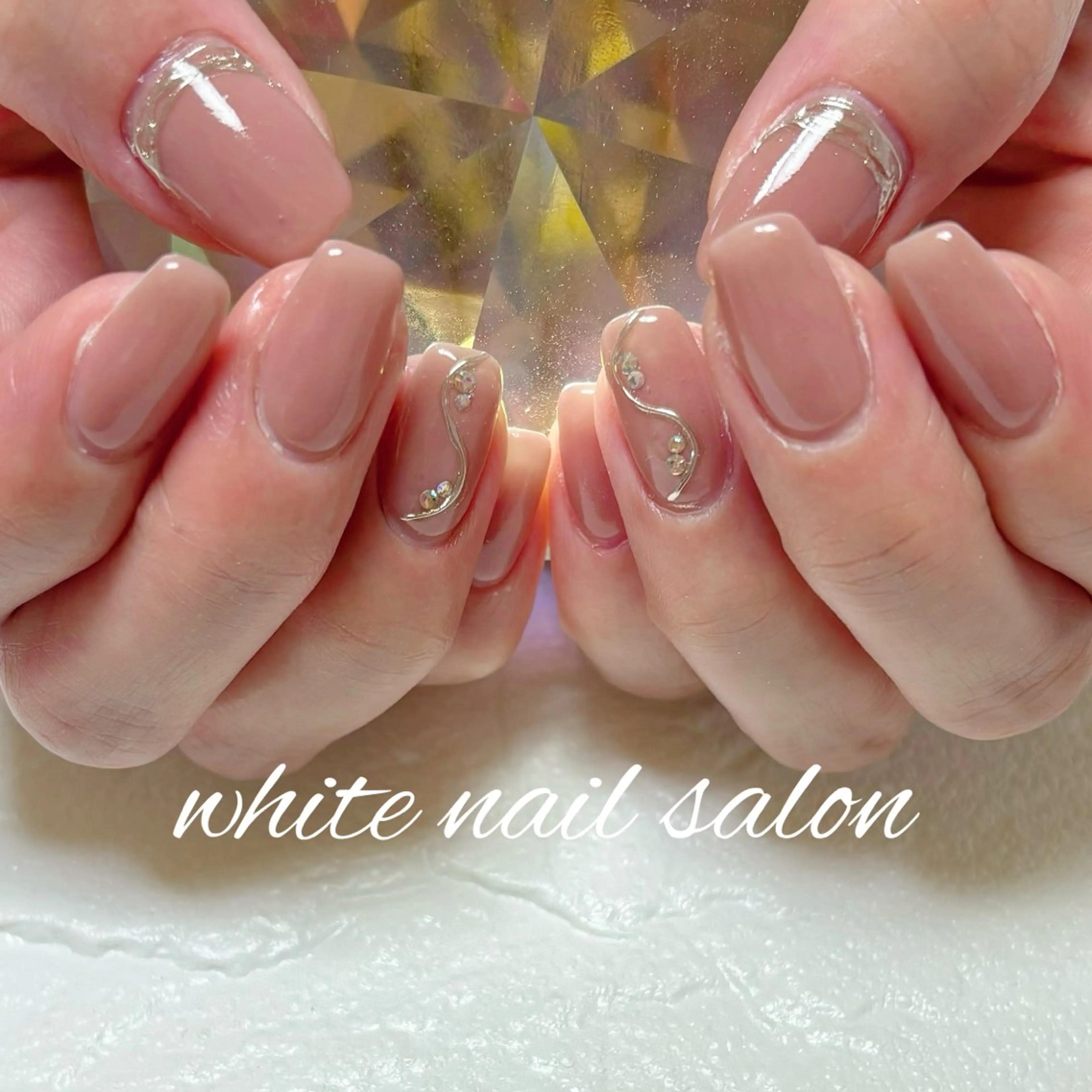 ネイル フットネイル 持ち込み ハンドネイル white nail salonのネイルデザイン