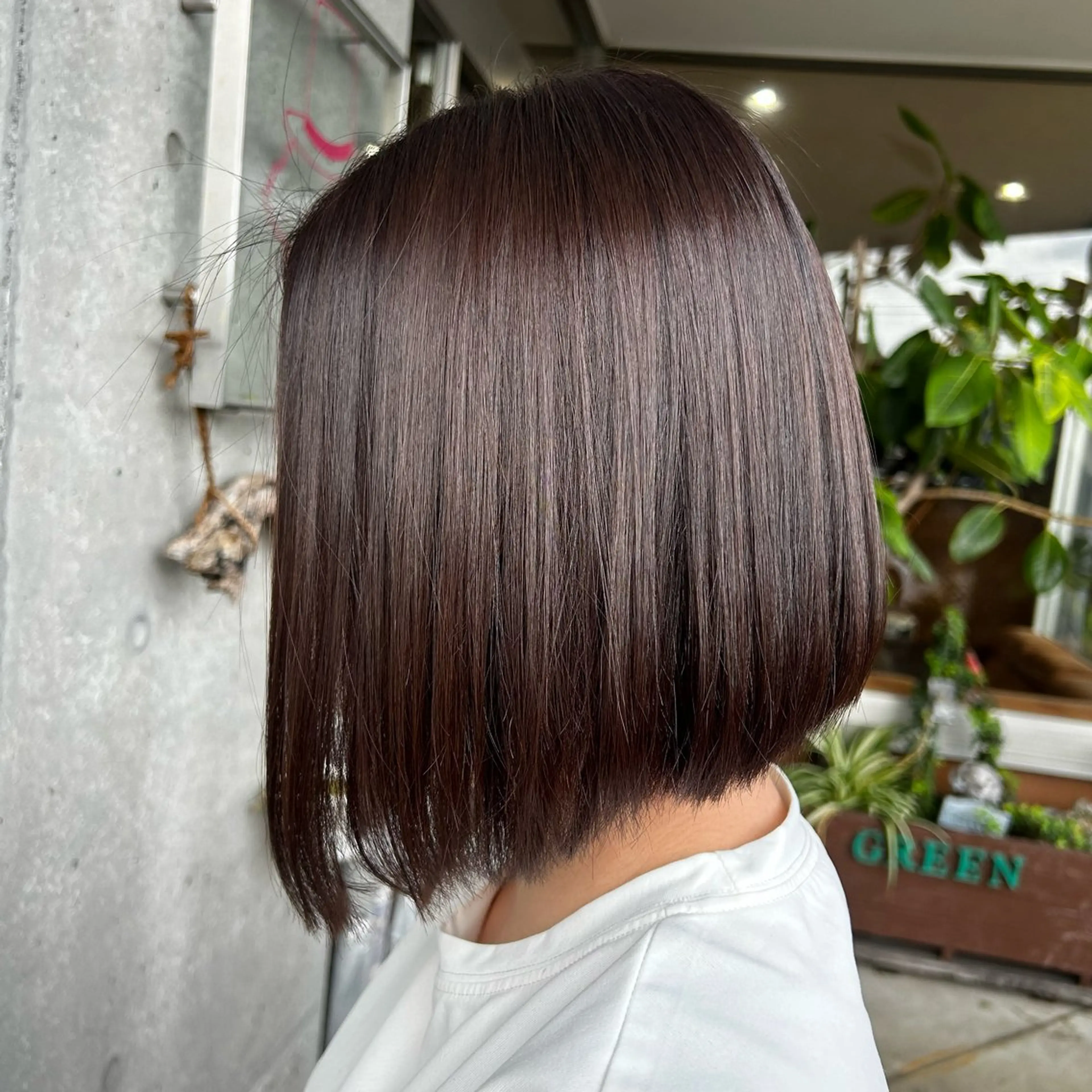 ミディアム カット oshare tom (スタイリスト)所属・人気🌻《髪質改善》 平井 綾乃のヘアスタイル