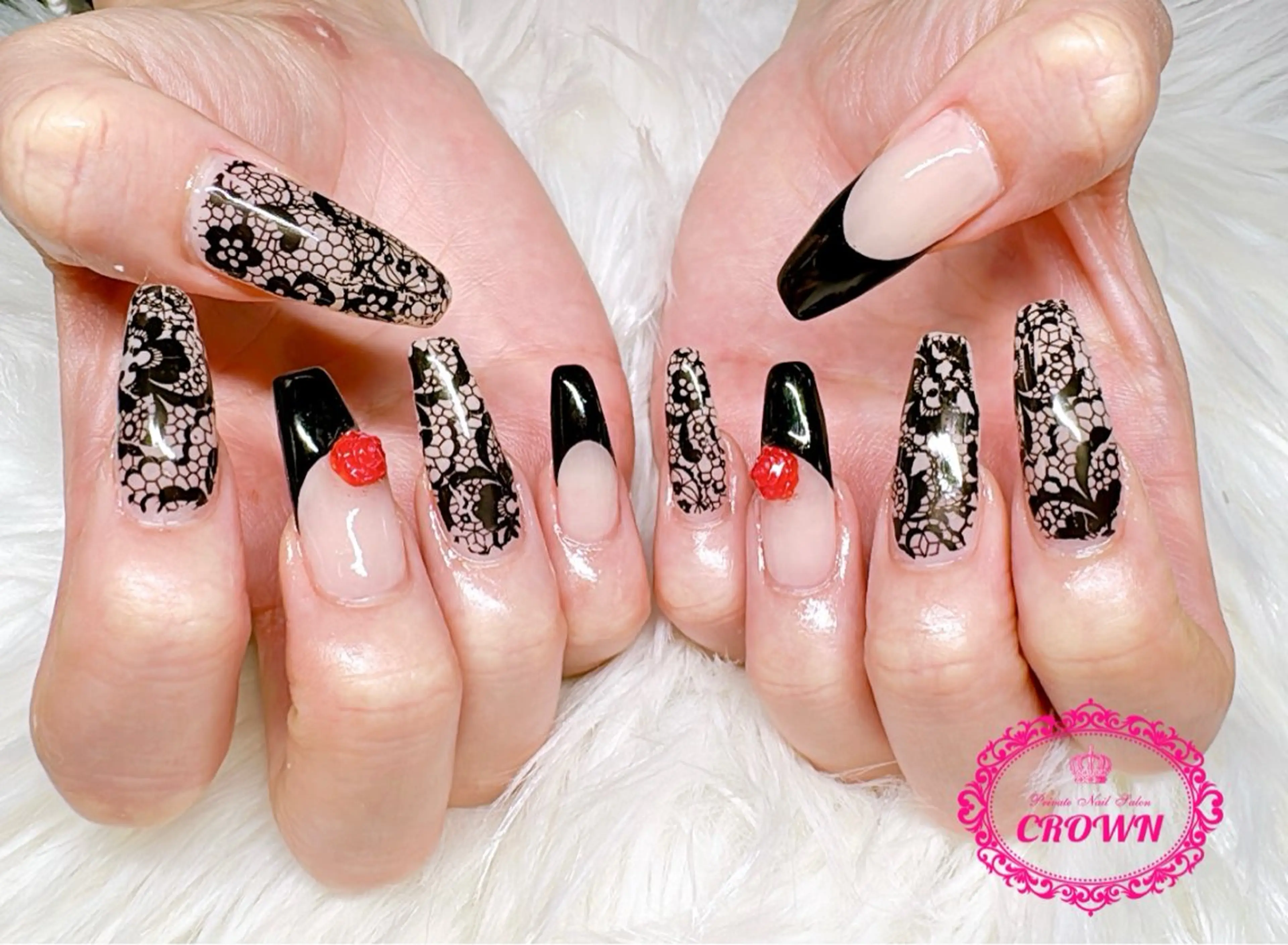 ネイル CROWN プライベートサロンのネイルデザイン