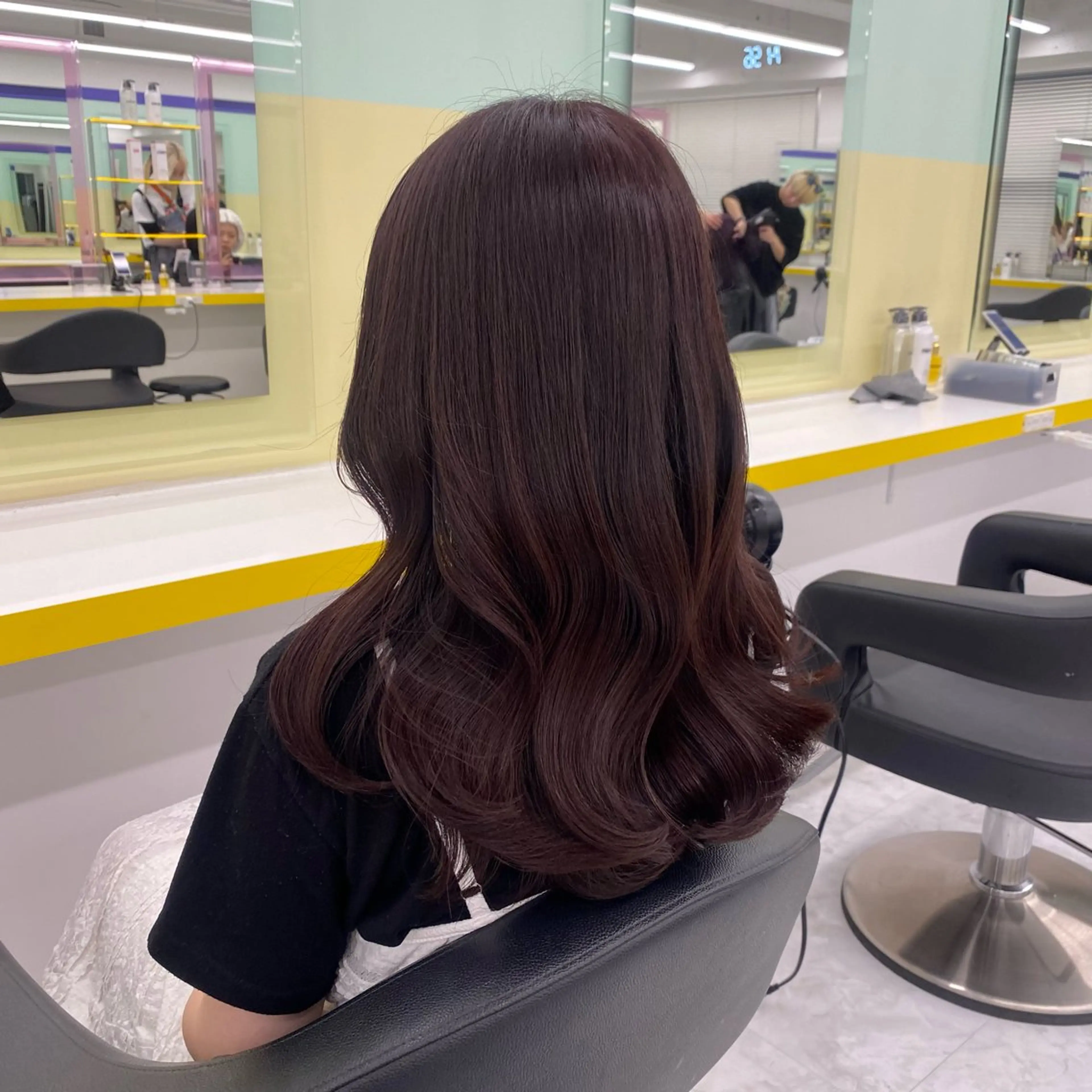 セミロング カラー パーマ ヘアアレンジ メンズ キッズ ラベンダーカラー ピンクカラー ピンクラベンダー ヘアカラー Lumo所属・💖横浜ブリーチなし 💖MIHOのヘアスタイル