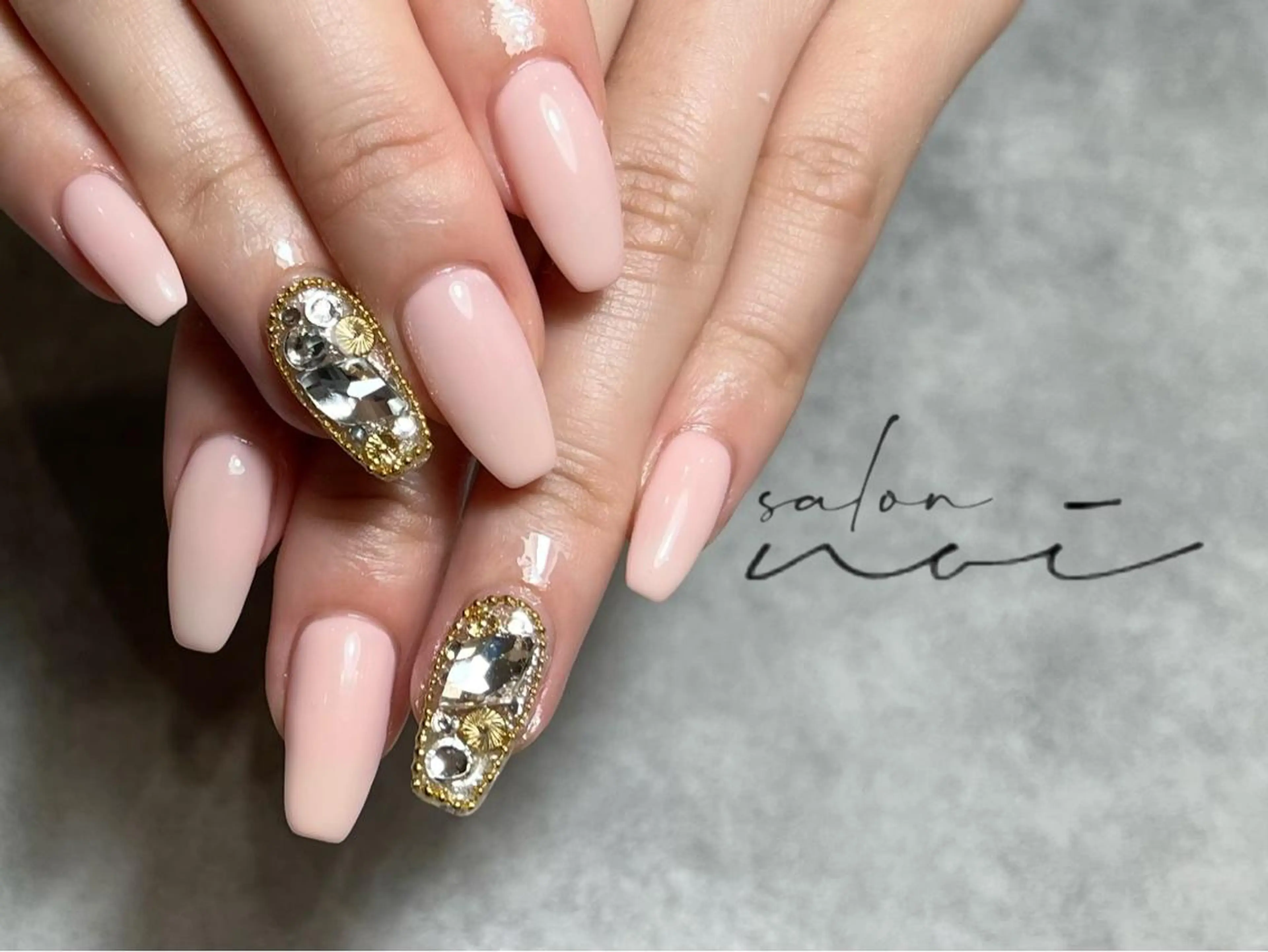 ネイル salon noi所属・salon noiのネイルデザイン