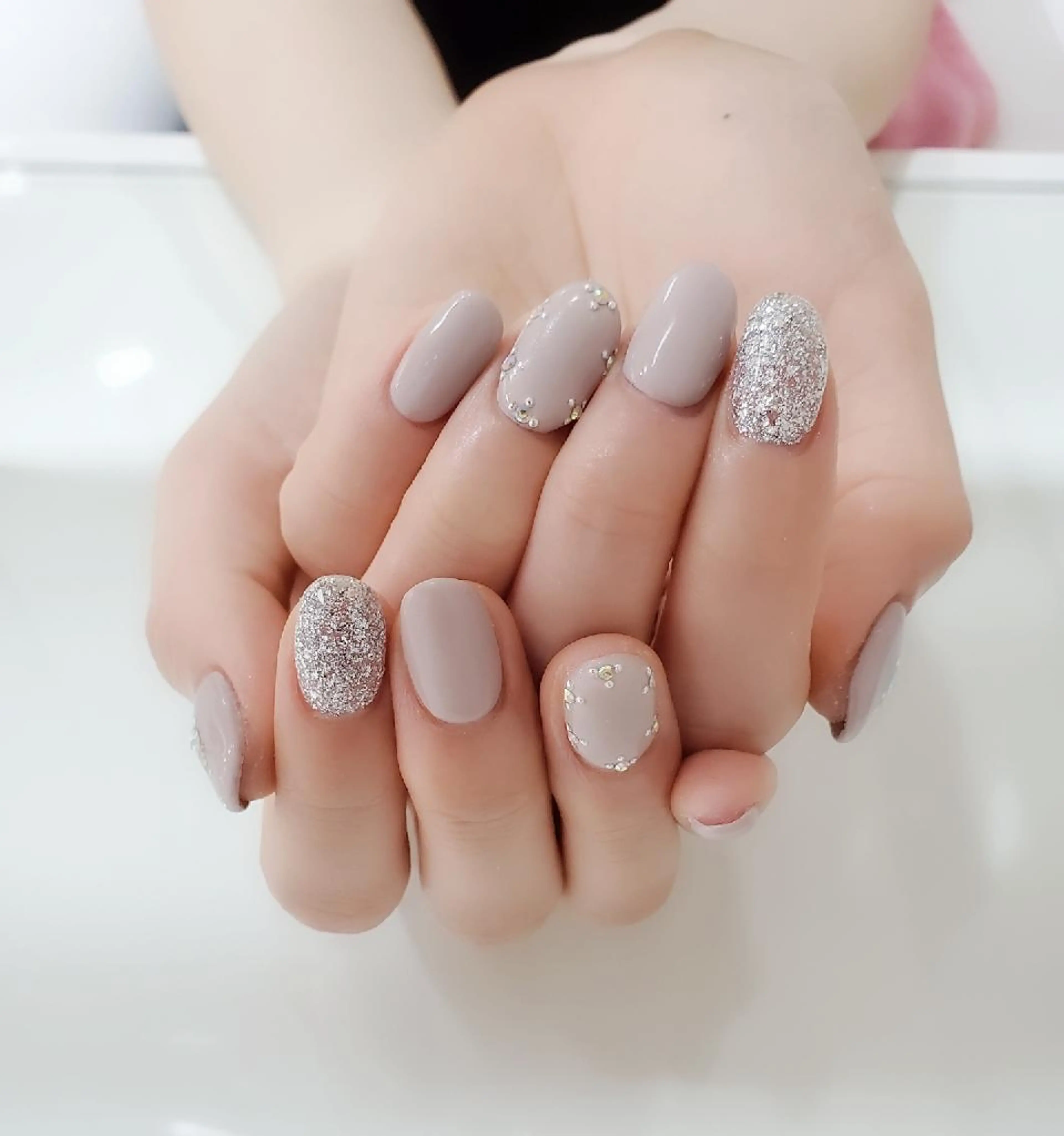 ネイル B.care自由ヶ丘所属・早坂  のネイルデザイン