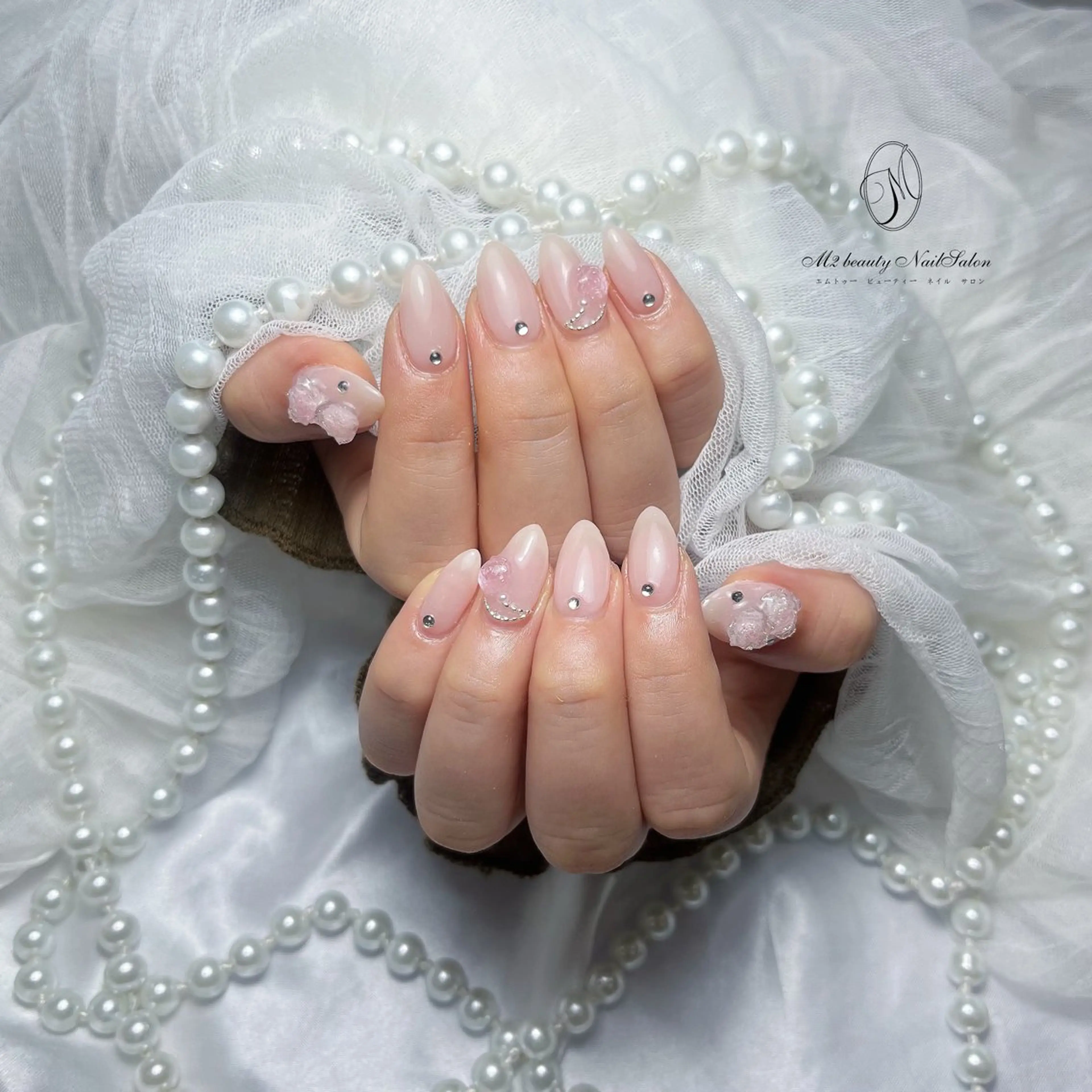 ネイル ハンドネイル M2 BEAUTY Marieのネイルデザイン