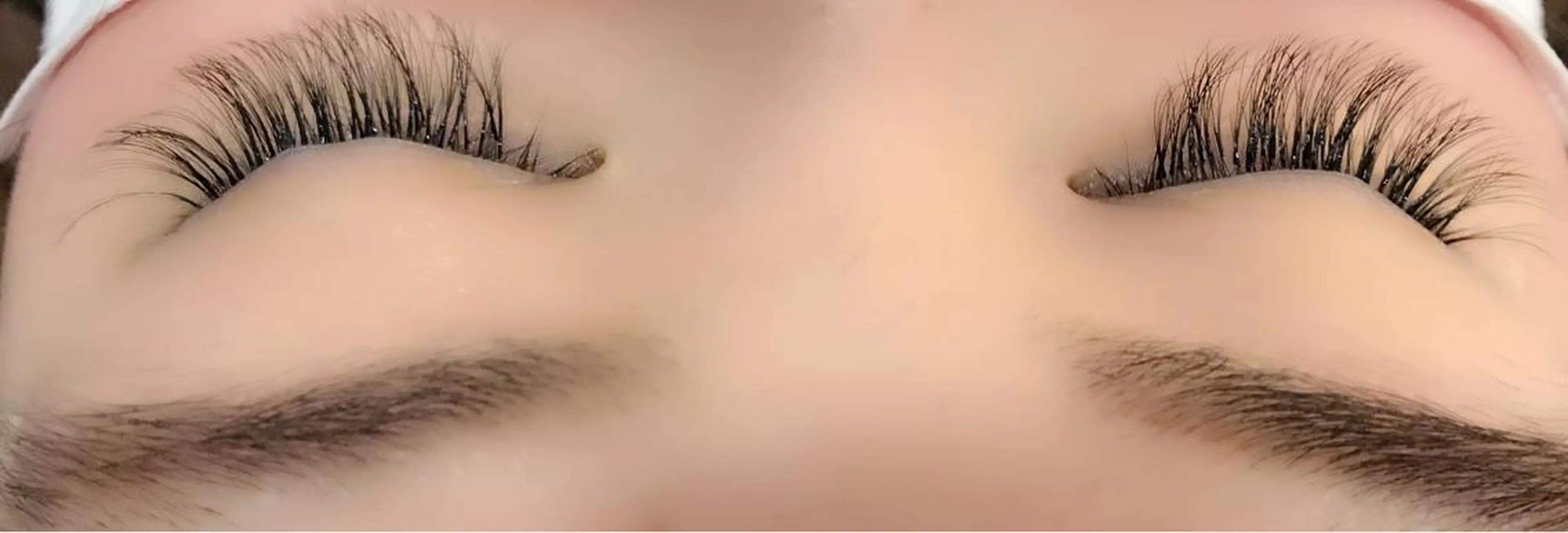 マツエク・マツパ 岡田詩織 MODE Ks松原店のヘアスタイル