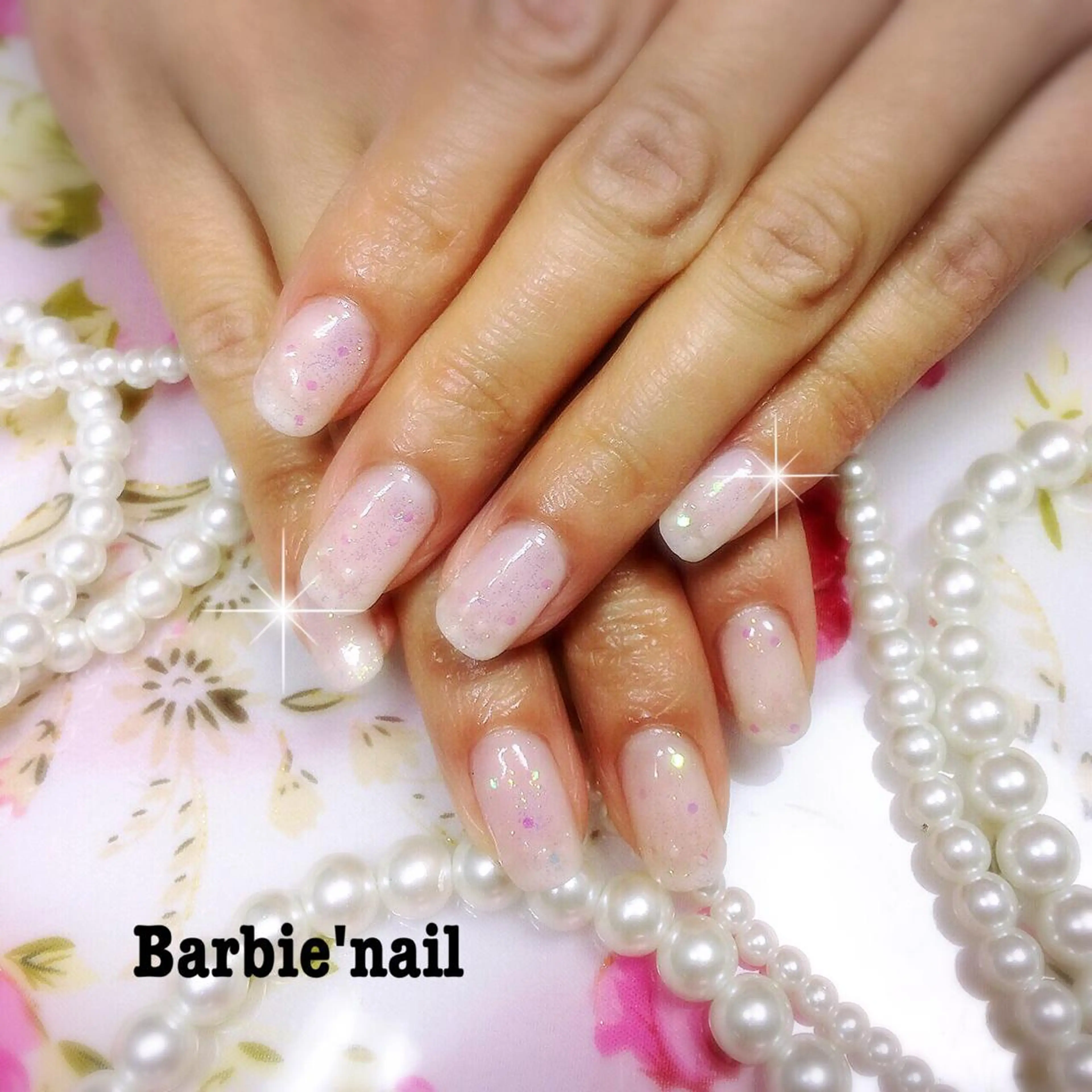 ネイル オーロラネイル ジェルネイル ホワイト 27salon yuinaのネイルデザイン