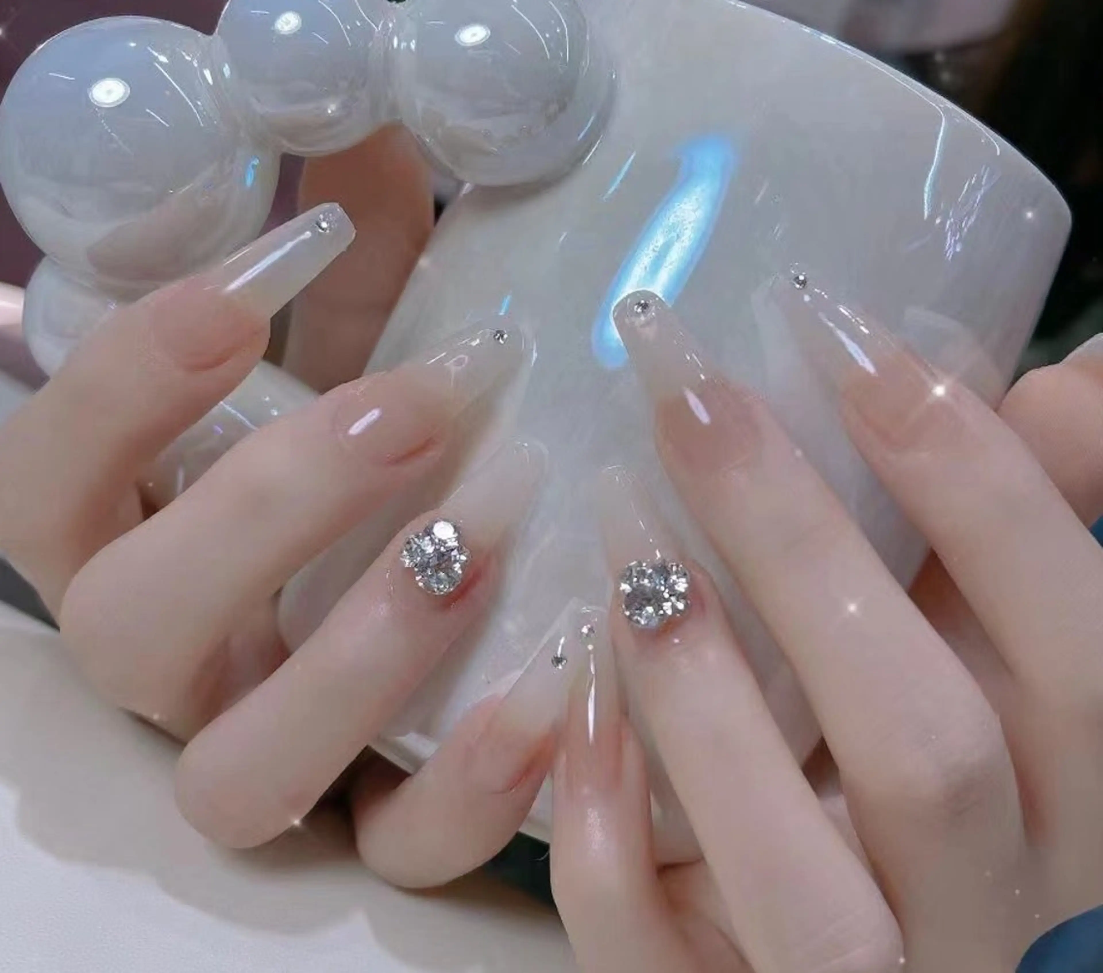 ネイル ネイリストゆか💅 長さだし、深爪矯正のネイルデザイン