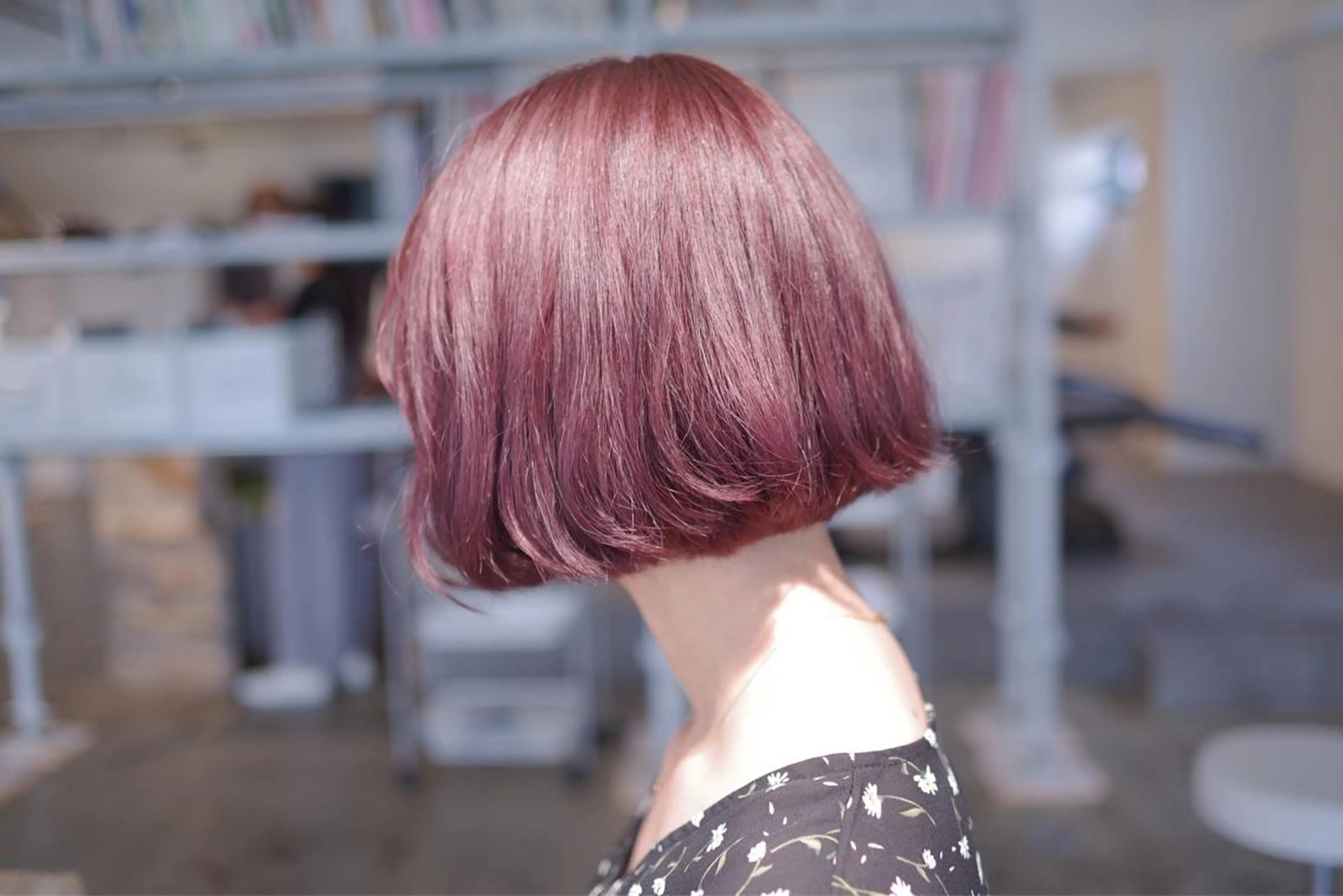 ミディアム カラー ヘアアレンジ ピンクカラー マンツーマン施術🦋 ayajuのヘアスタイル